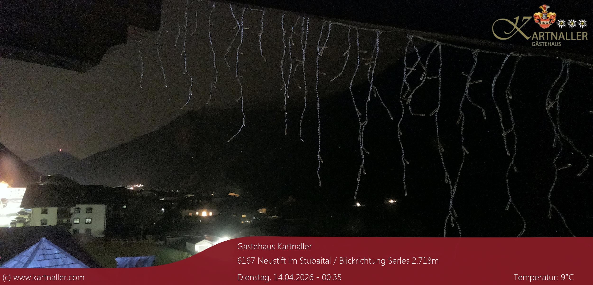 Archiv Foto Webcam Blick Neustift und Serles / Stubaital