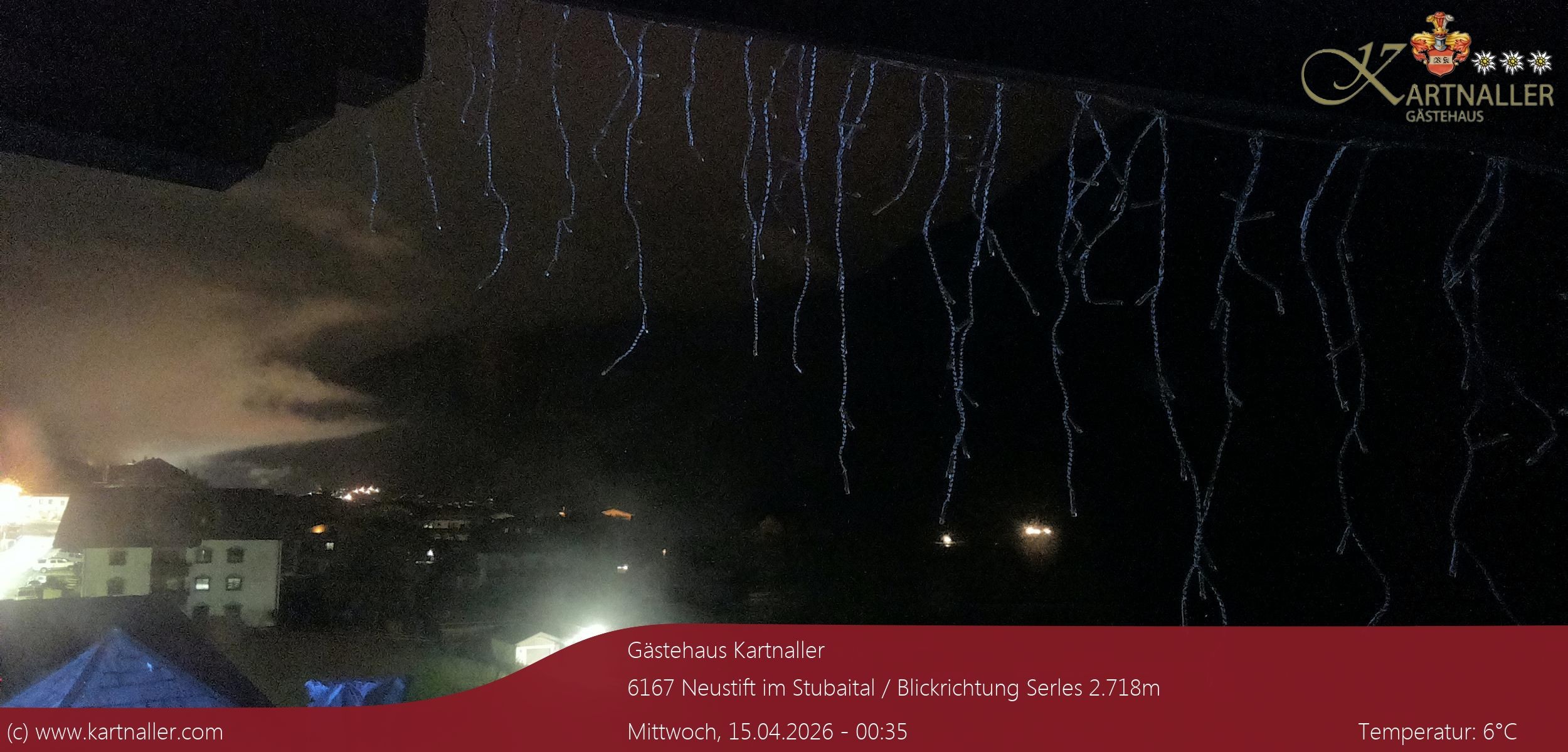 Archived image Webcam View to Neustift and Serles