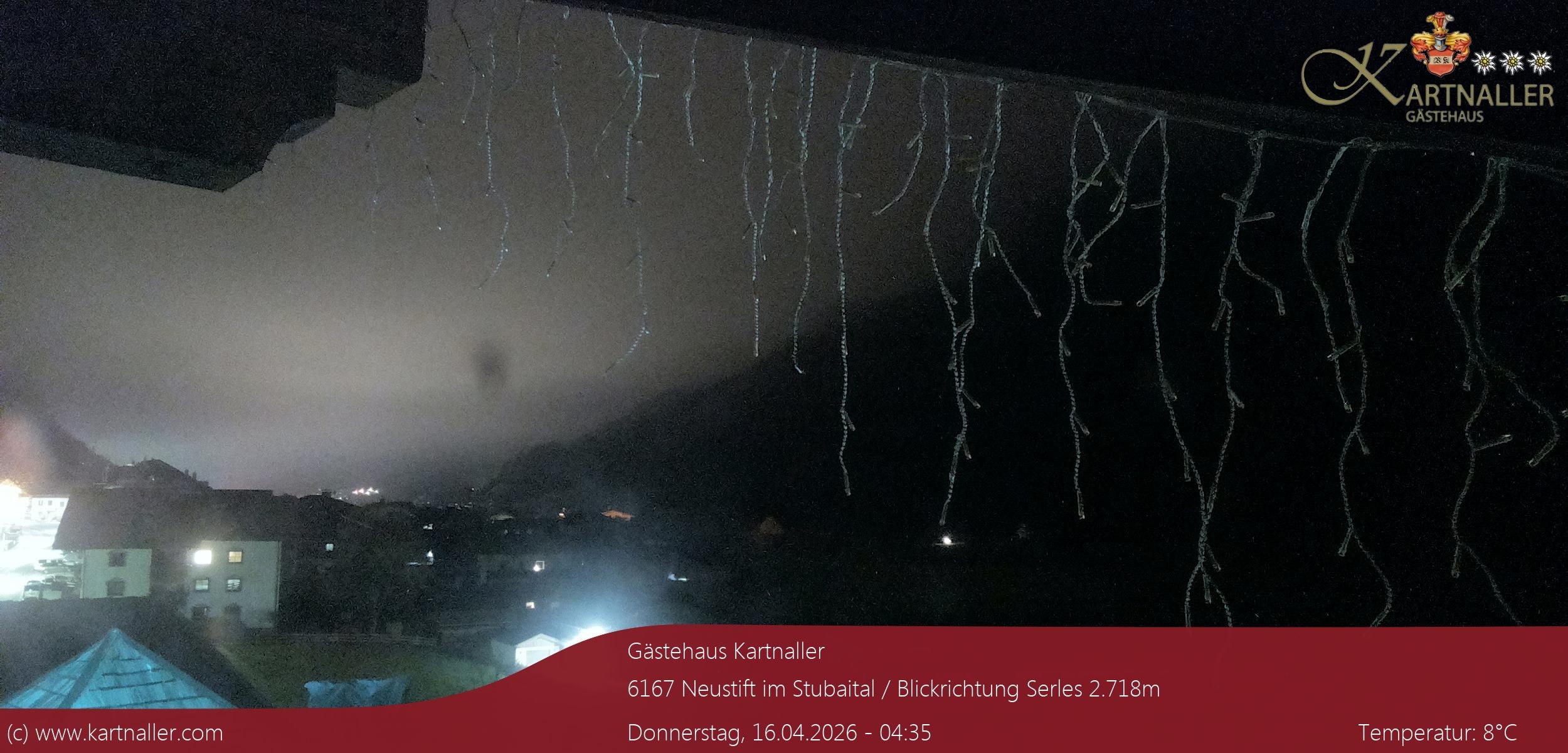 Archived image Webcam View to Neustift and Serles