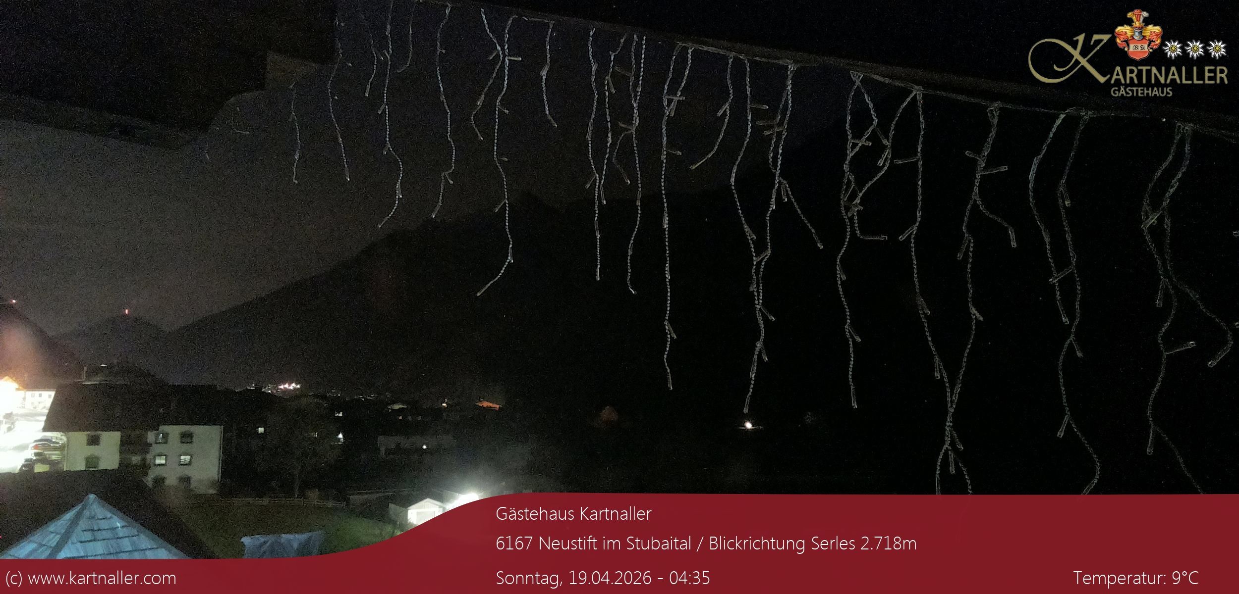 Archiv Foto Webcam Blick Neustift und Serles / Stubaital