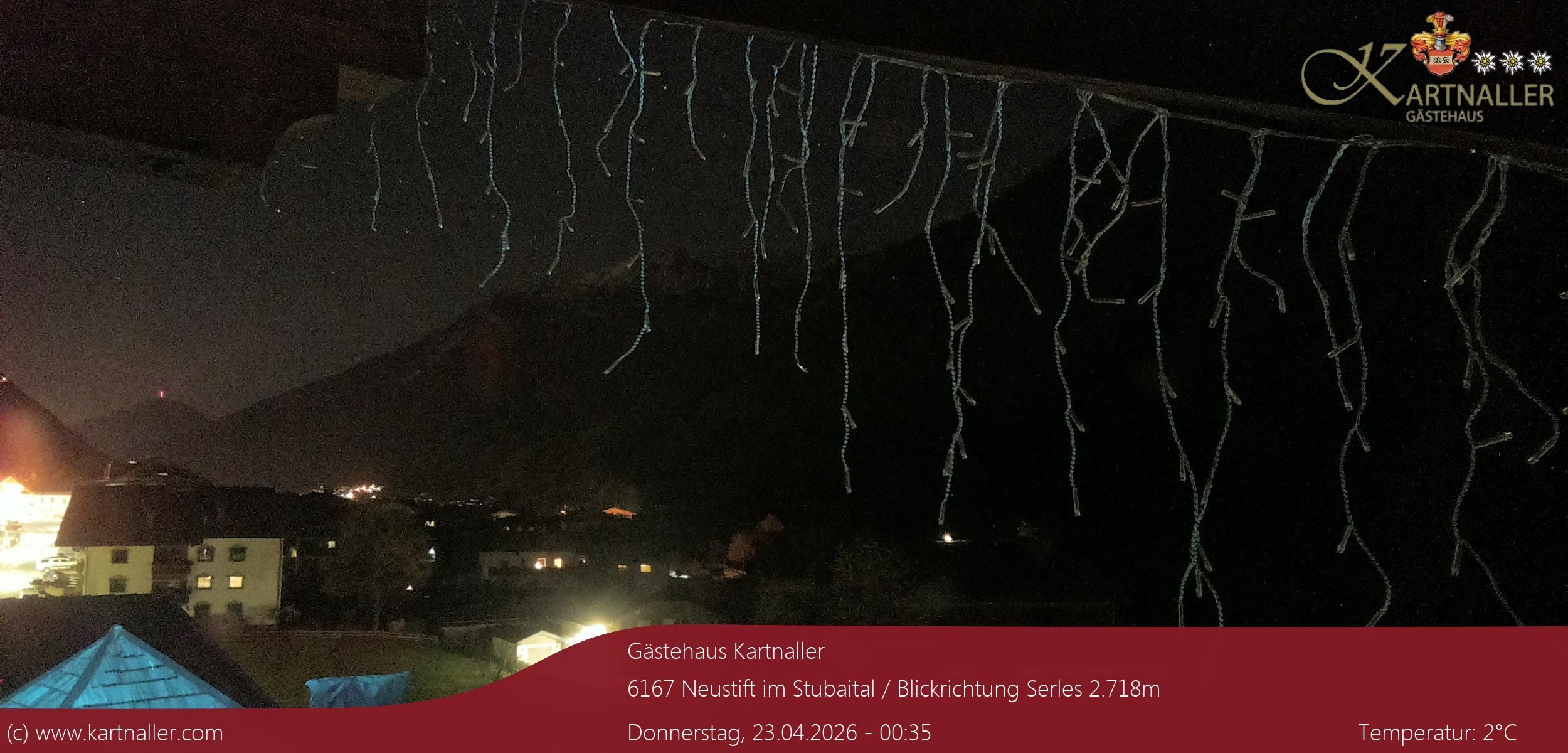 Archived image Webcam View to Neustift and Serles