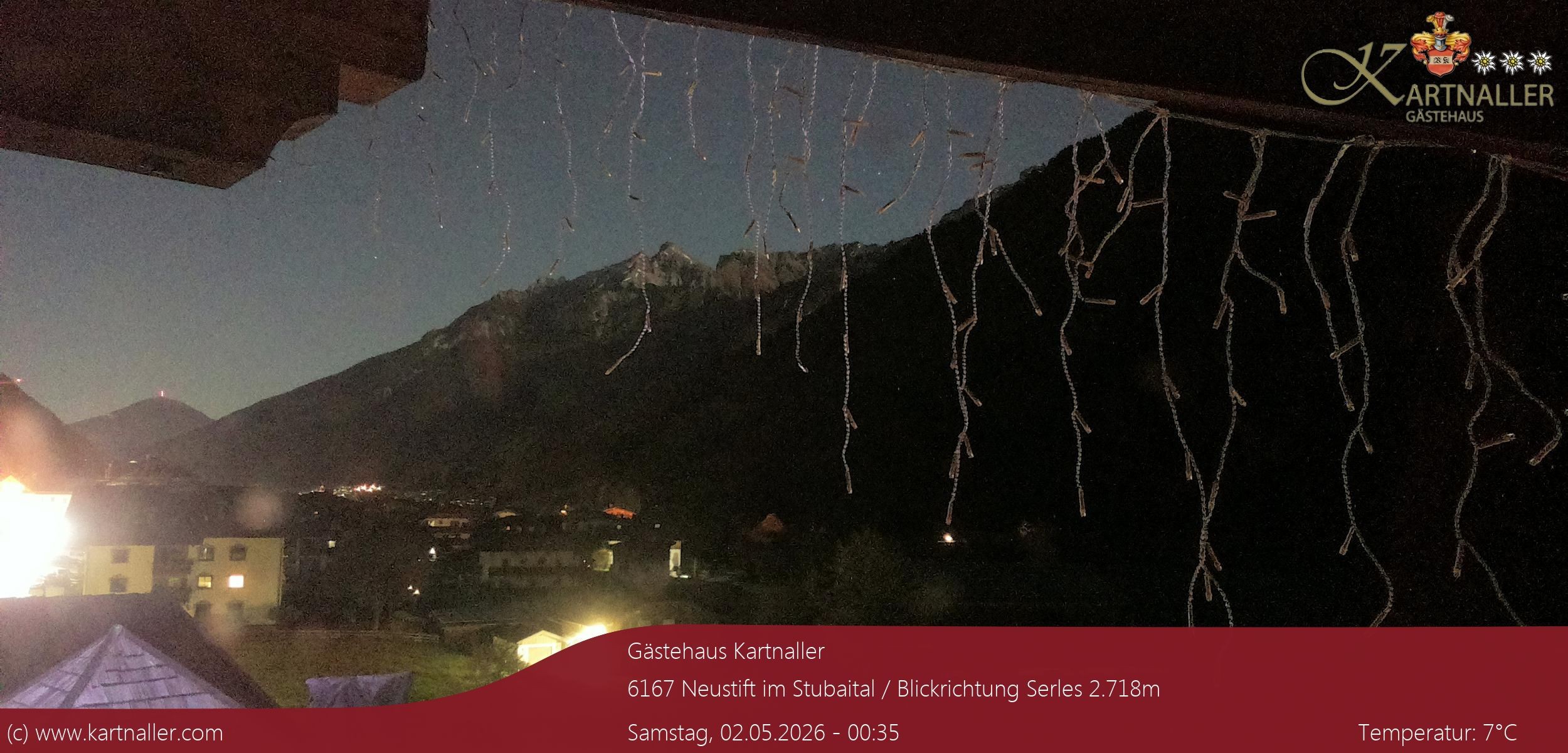 Archived image Webcam View to Neustift and Serles