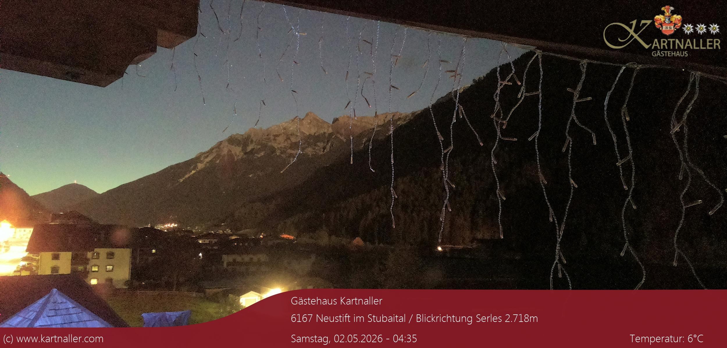 Archived image Webcam View to Neustift and Serles
