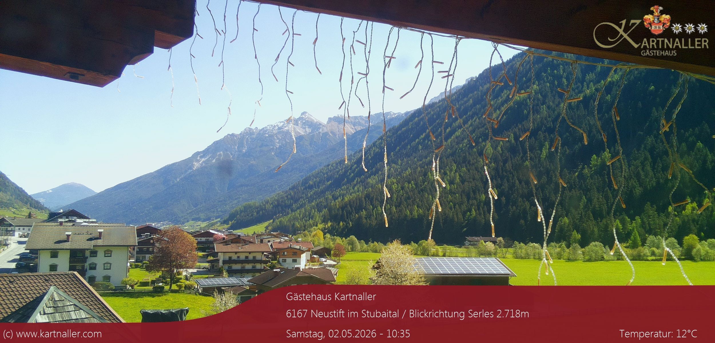 Archived image Webcam View to Neustift and Serles