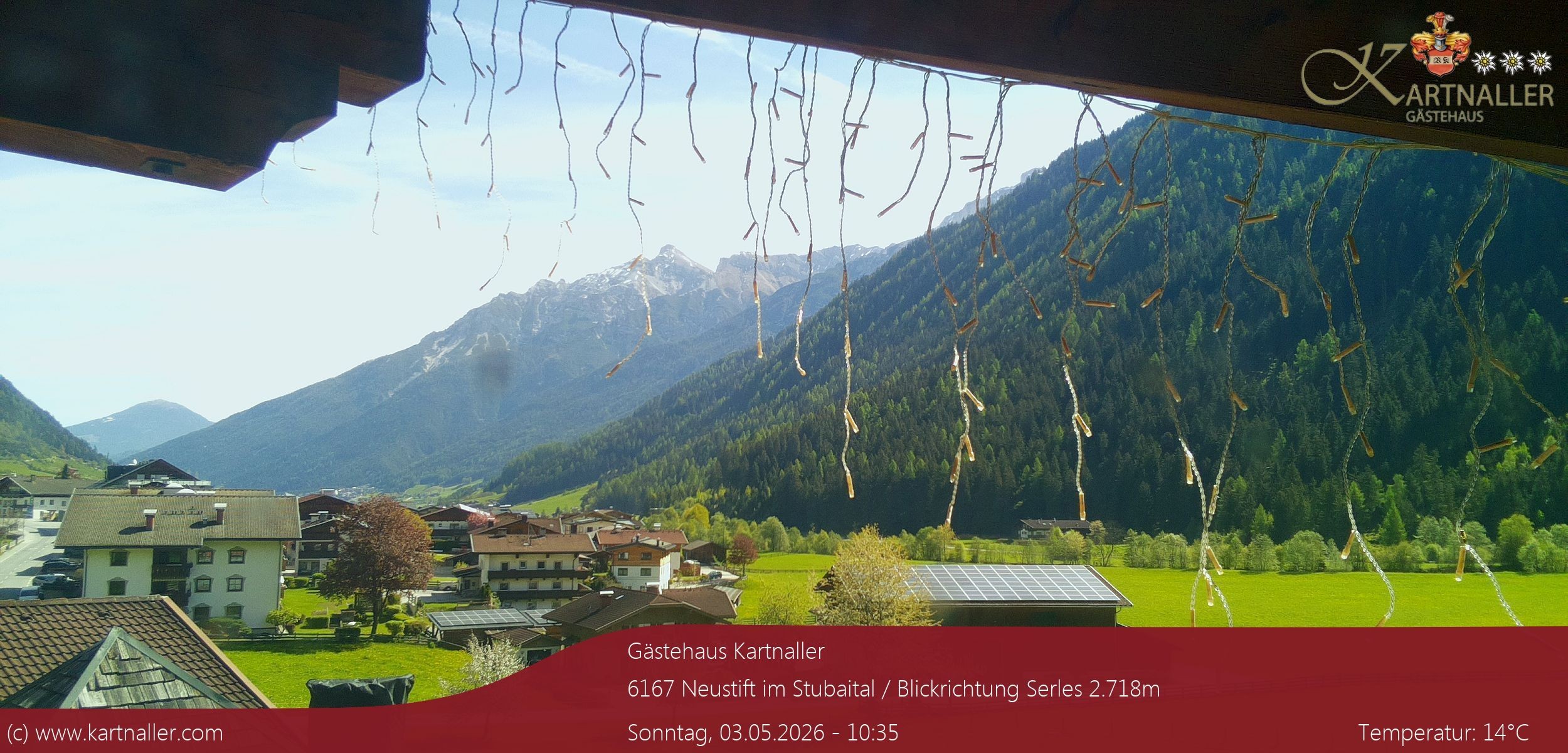 Archiv Foto Webcam Blick Neustift und Serles / Stubaital