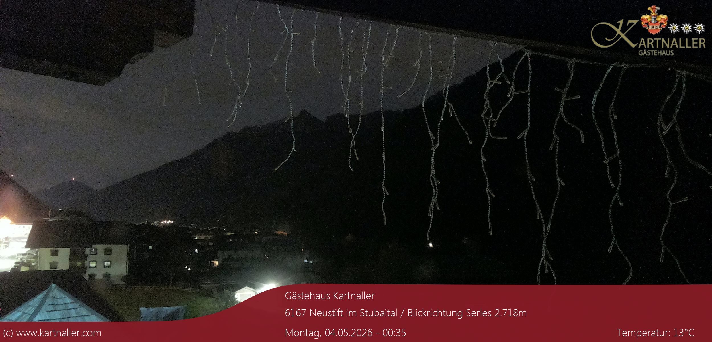 Archived image Webcam View to Neustift and Serles