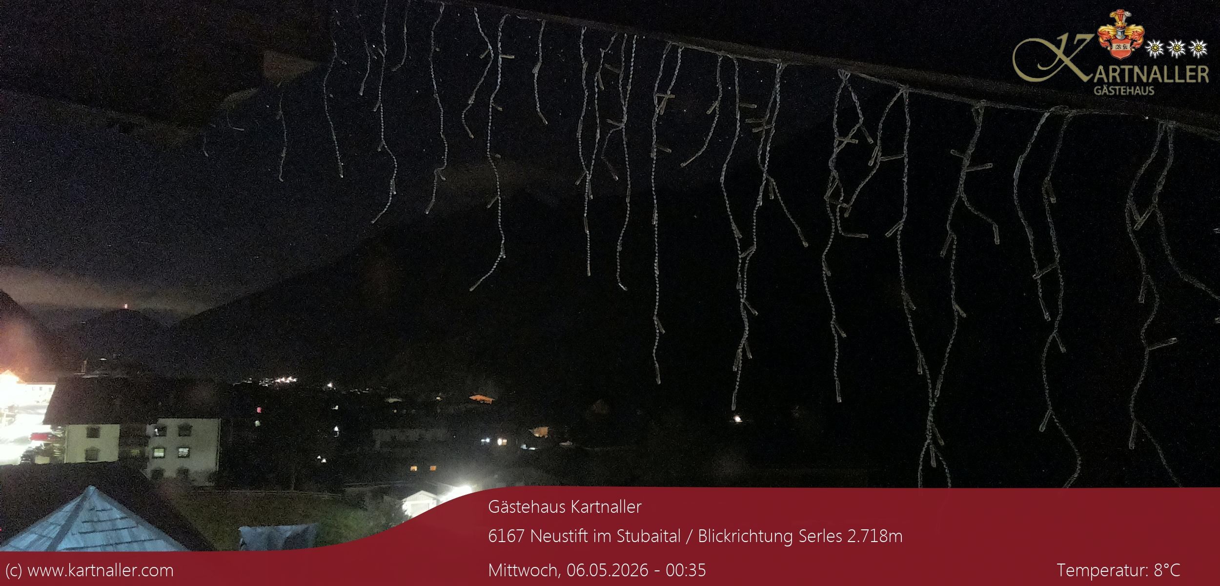 Archiv Foto Webcam Blick Neustift und Serles / Stubaital
