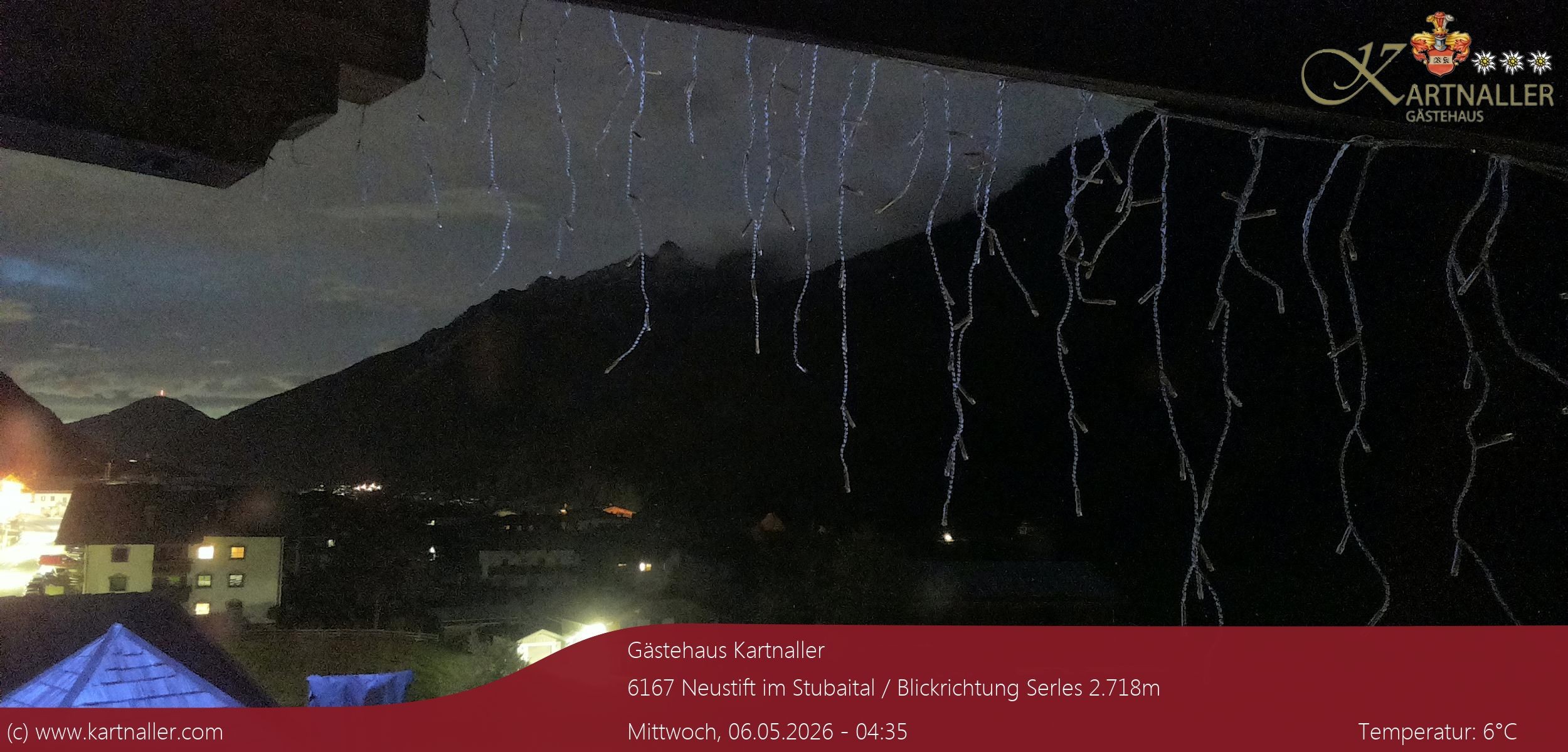 Archiv Foto Webcam Blick Neustift und Serles / Stubaital