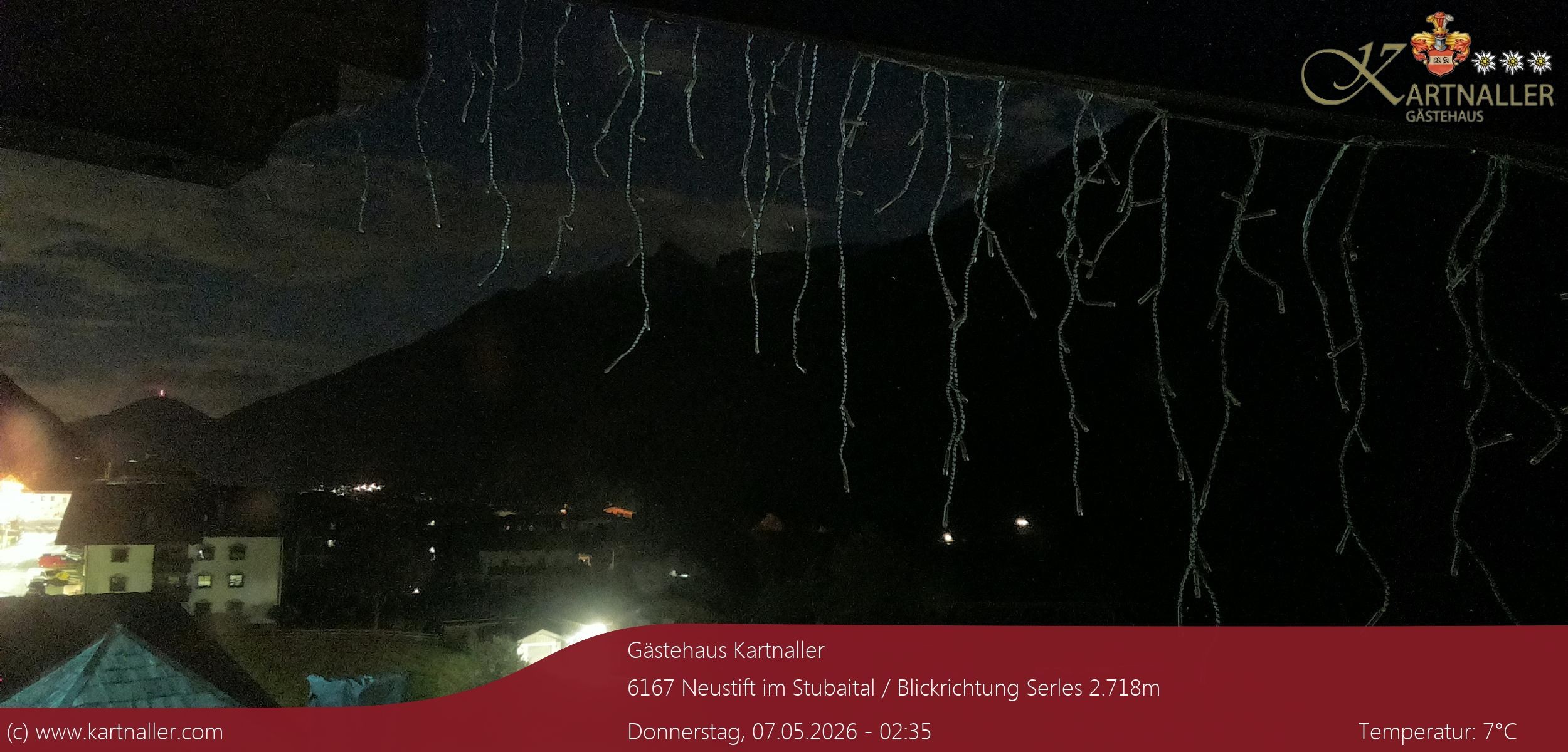 Archiv Foto Webcam Blick Neustift und Serles / Stubaital
