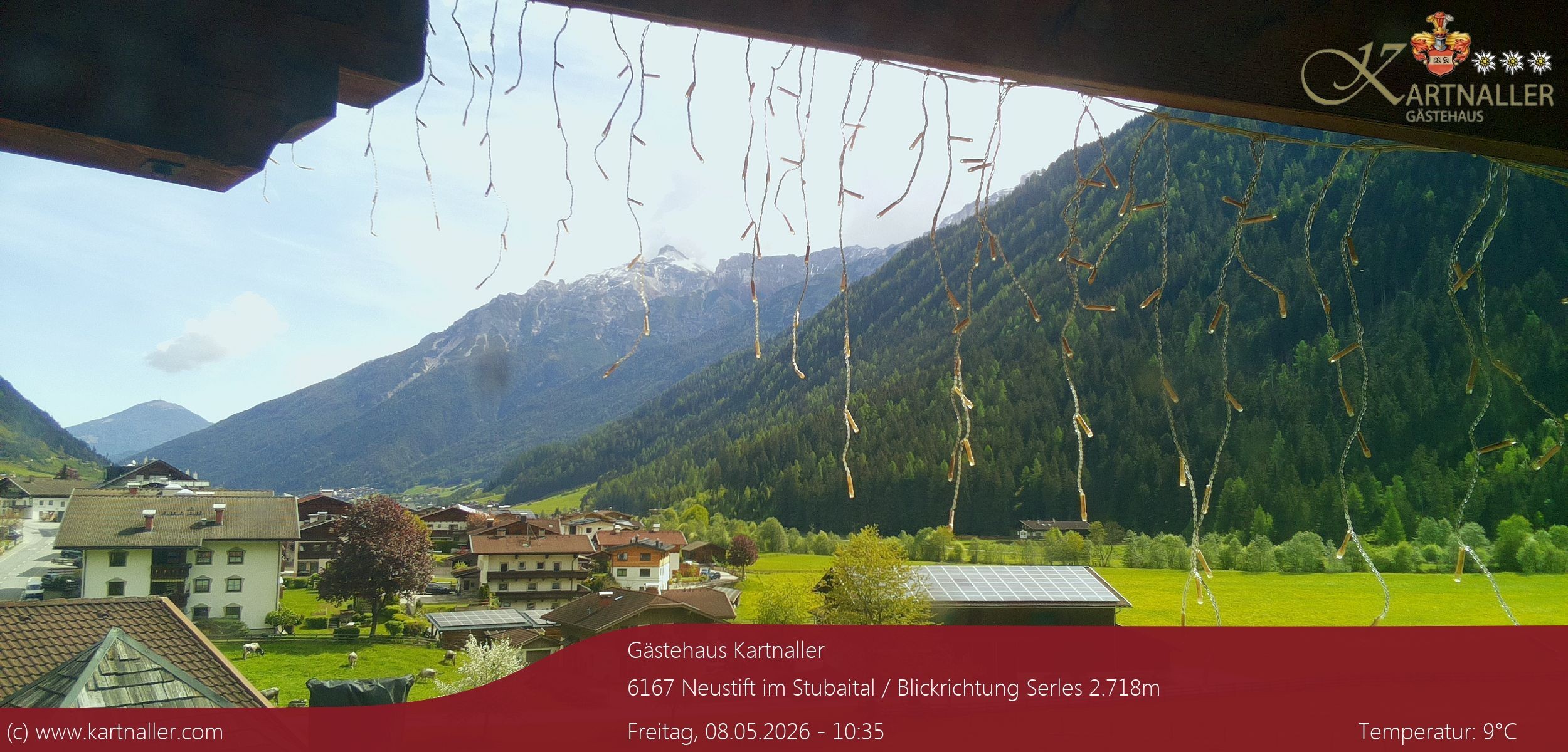 Archiv Foto Webcam Blick Neustift und Serles / Stubaital