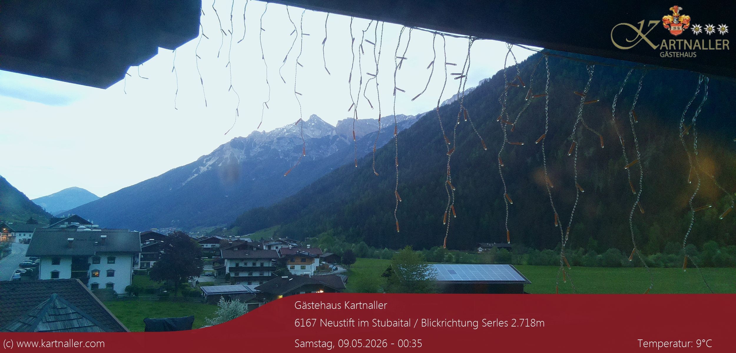 Archived image Webcam View to Neustift and Serles