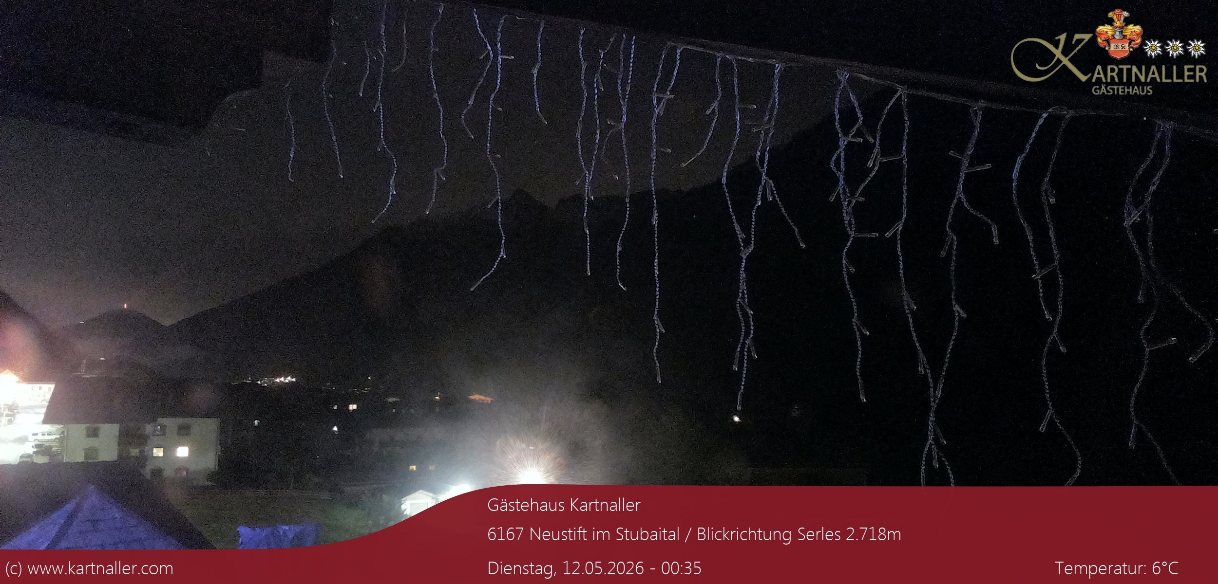 Archiv Foto Webcam Blick Neustift und Serles / Stubaital