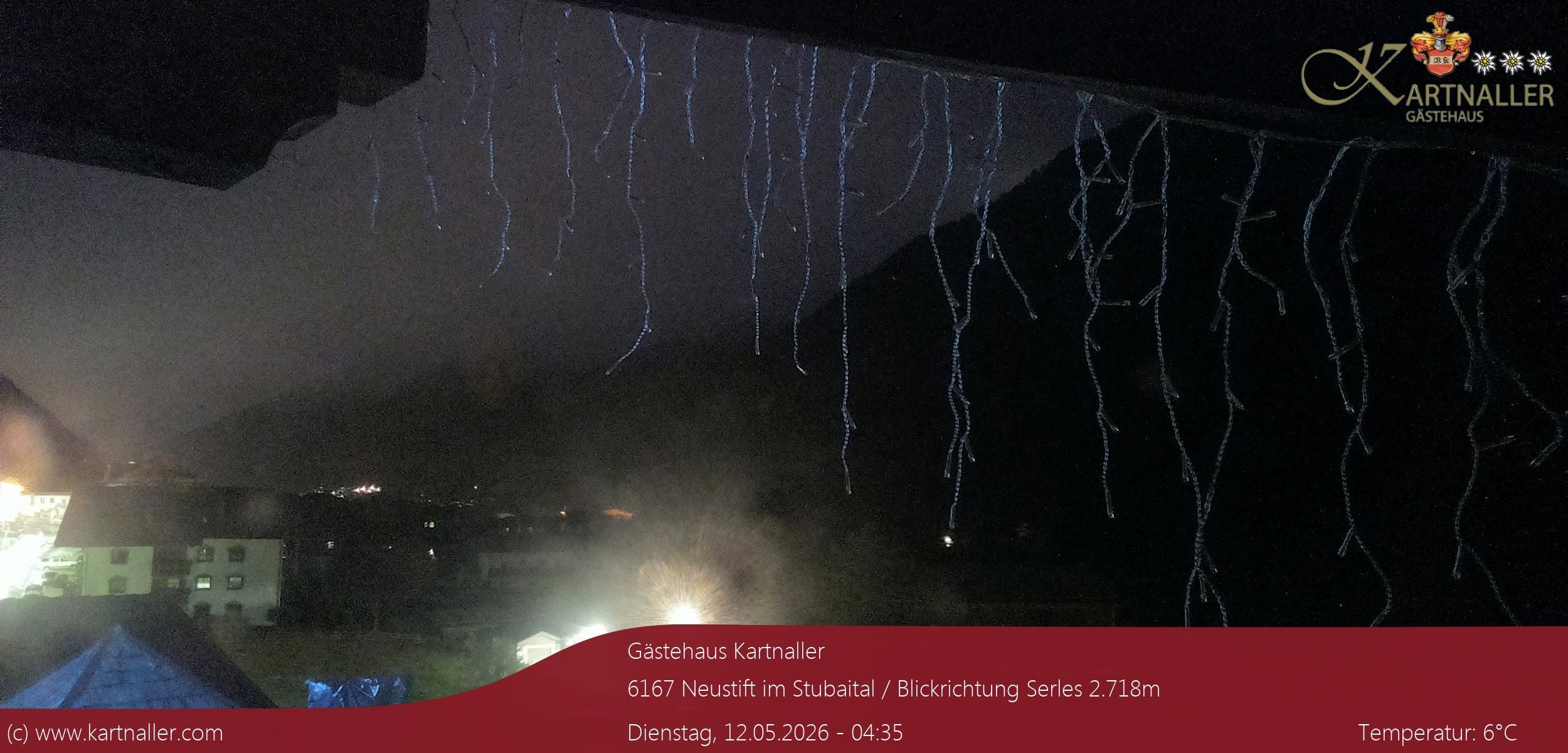 Archiv Foto Webcam Blick Neustift und Serles / Stubaital