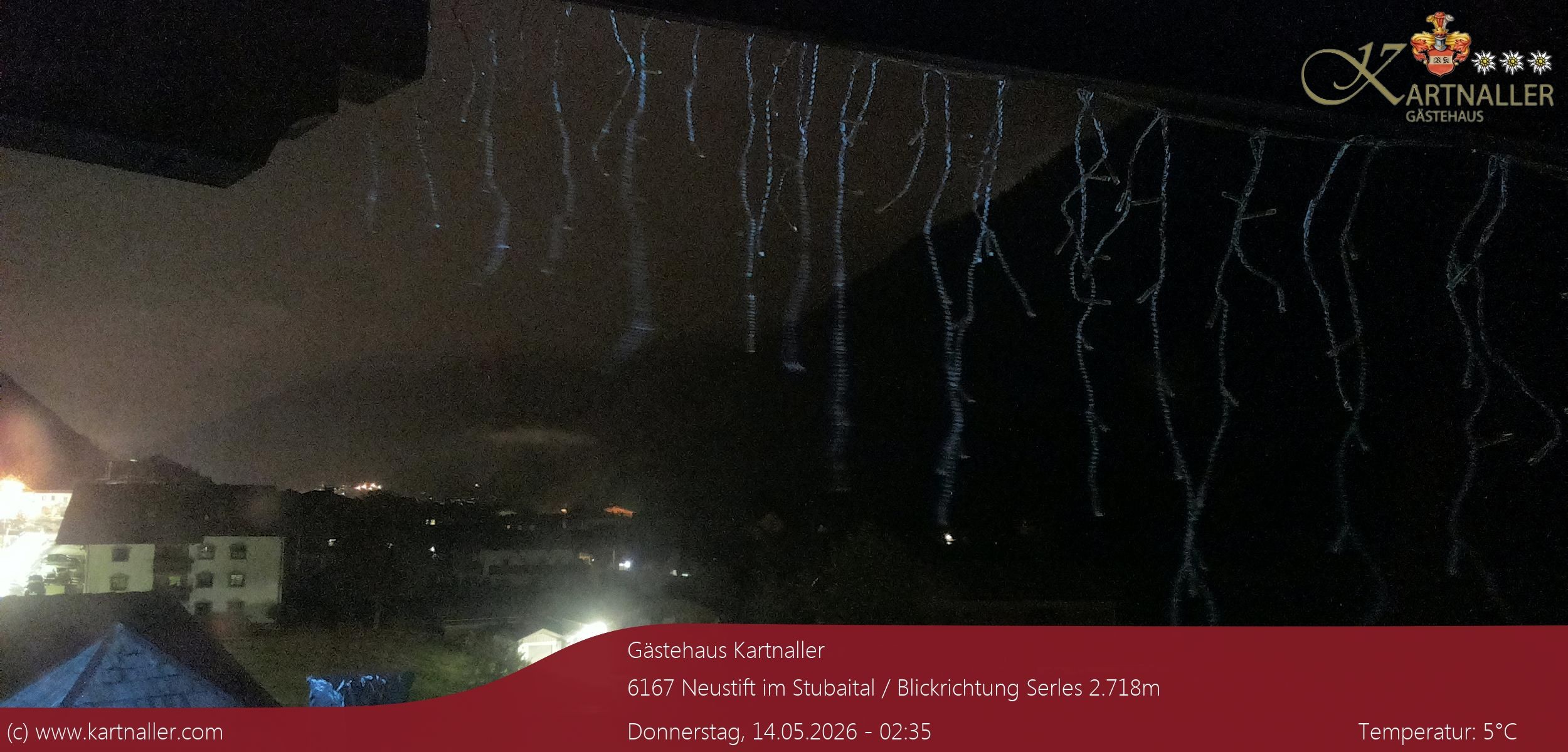 Archiv Foto Webcam Blick Neustift und Serles / Stubaital