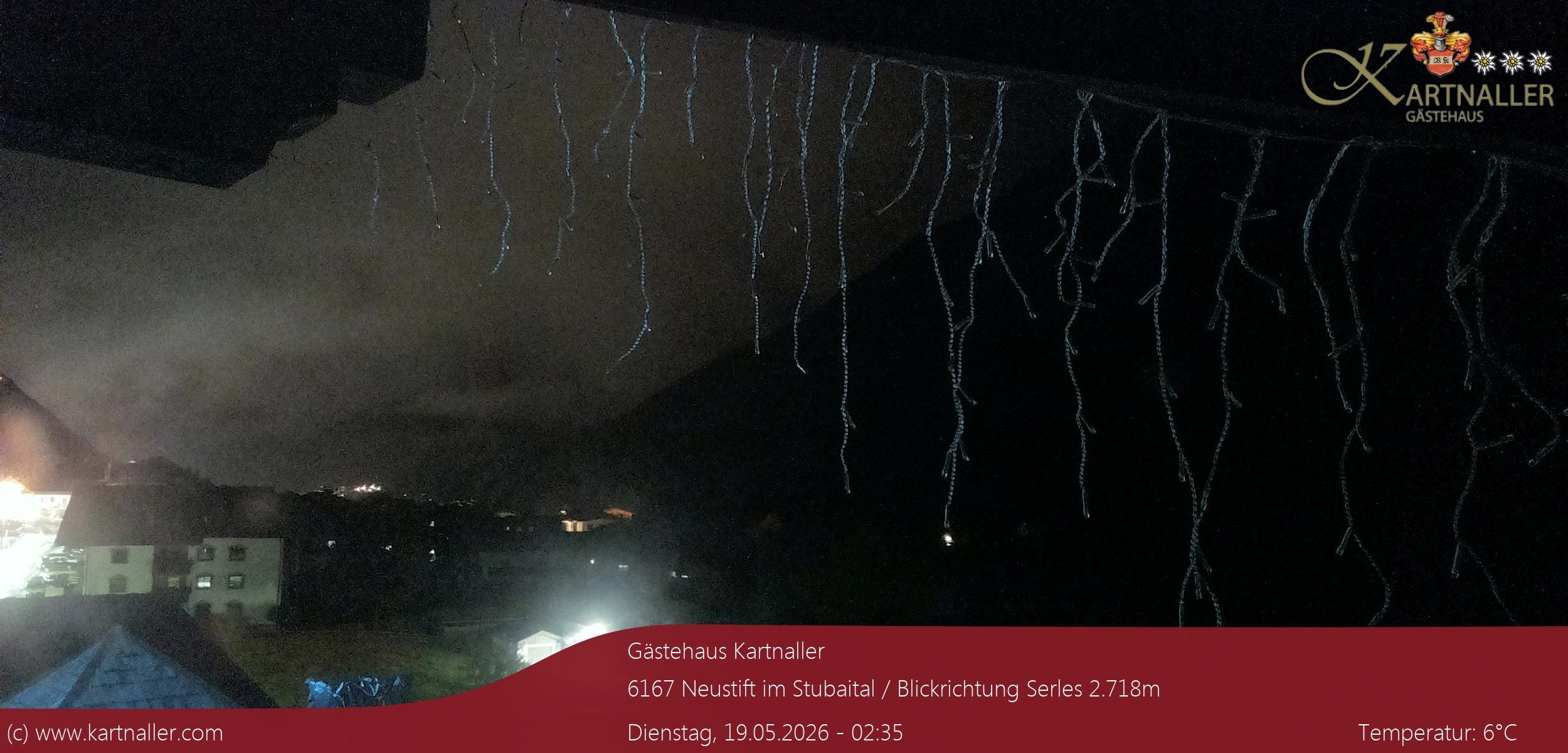 Archiv Foto Webcam Blick Neustift und Serles / Stubaital