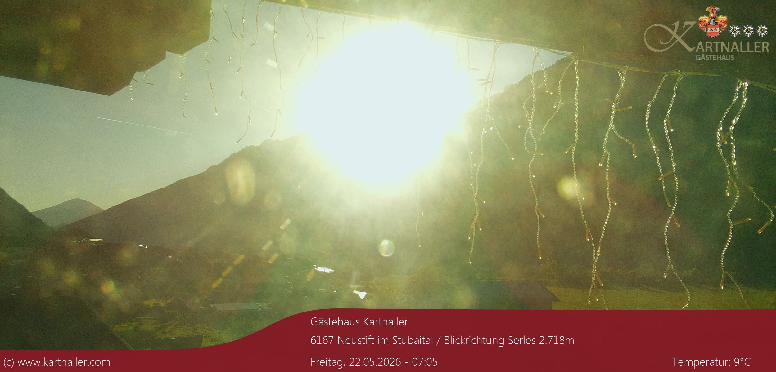 Archived image Webcam View to Neustift and Serles