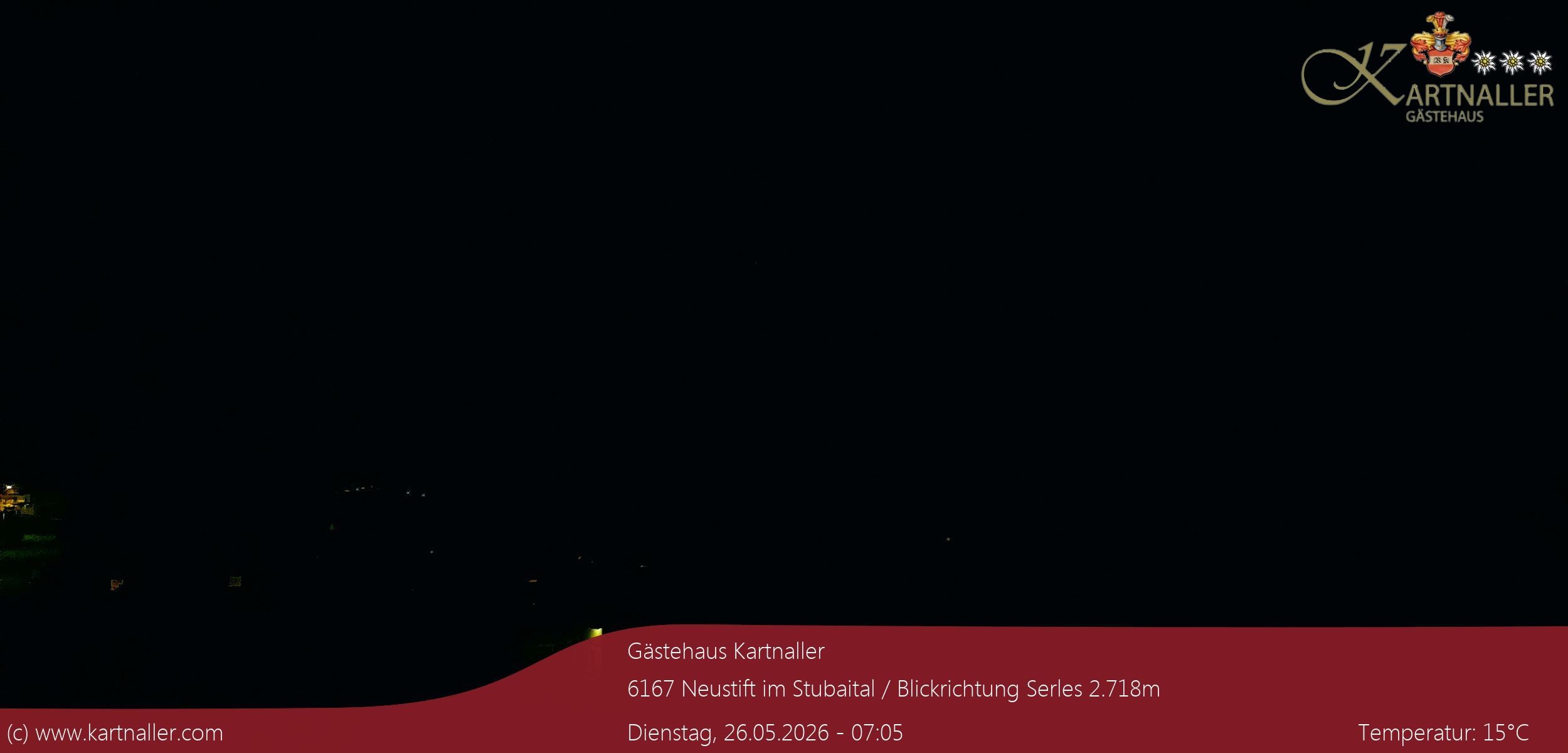 Archiv Foto Webcam Blick Neustift und Serles / Stubaital