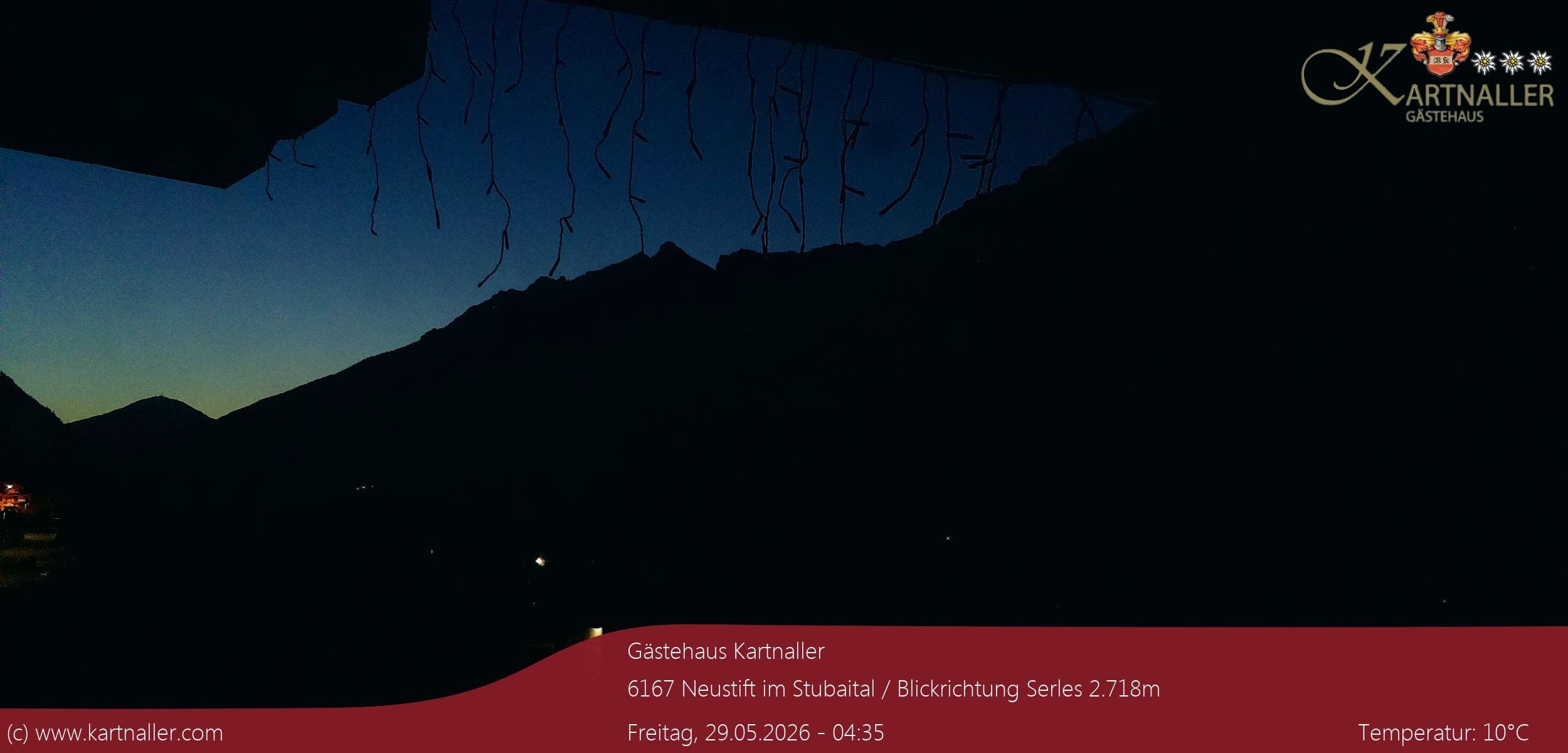Archived image Webcam View to Neustift and Serles