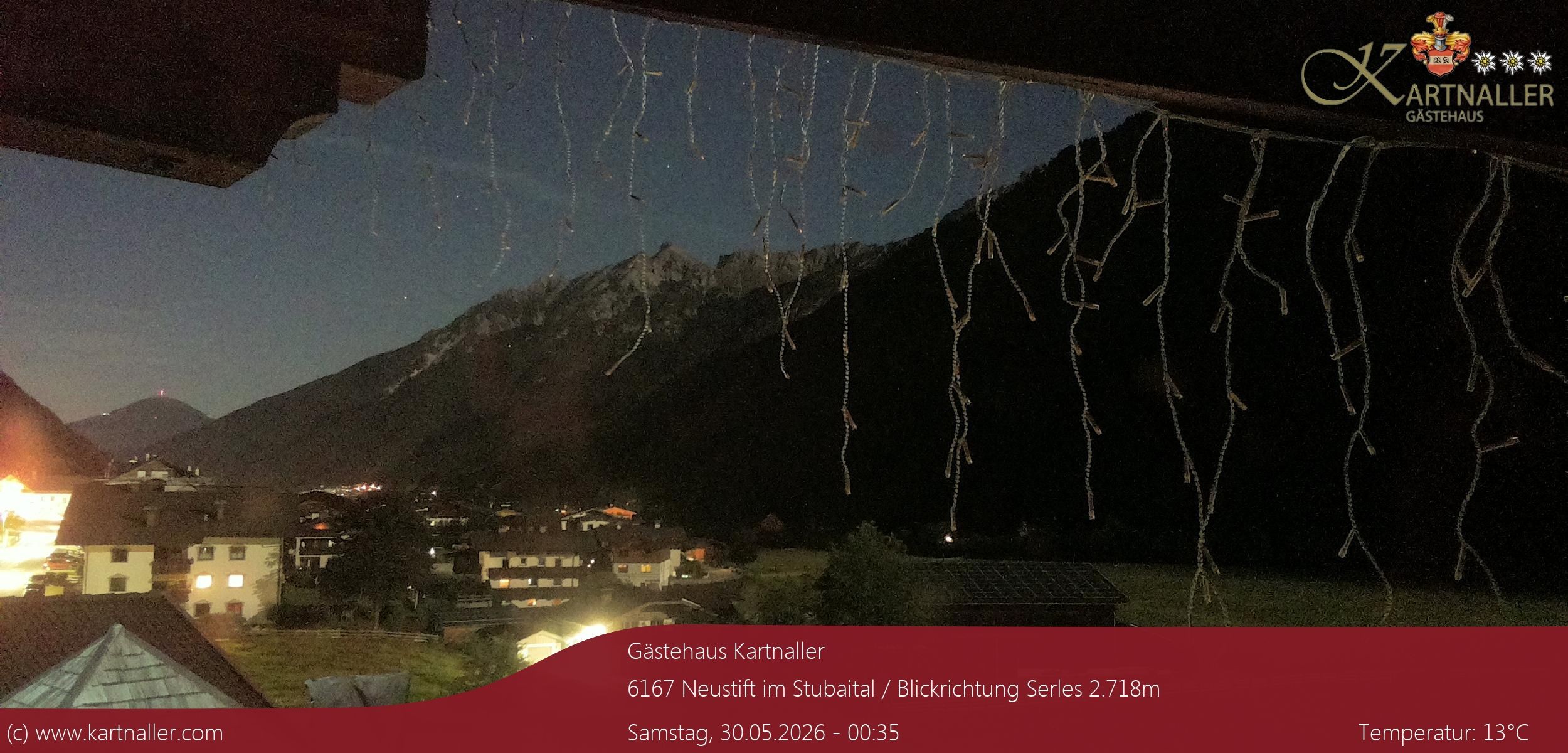Archived image Webcam View to Neustift and Serles