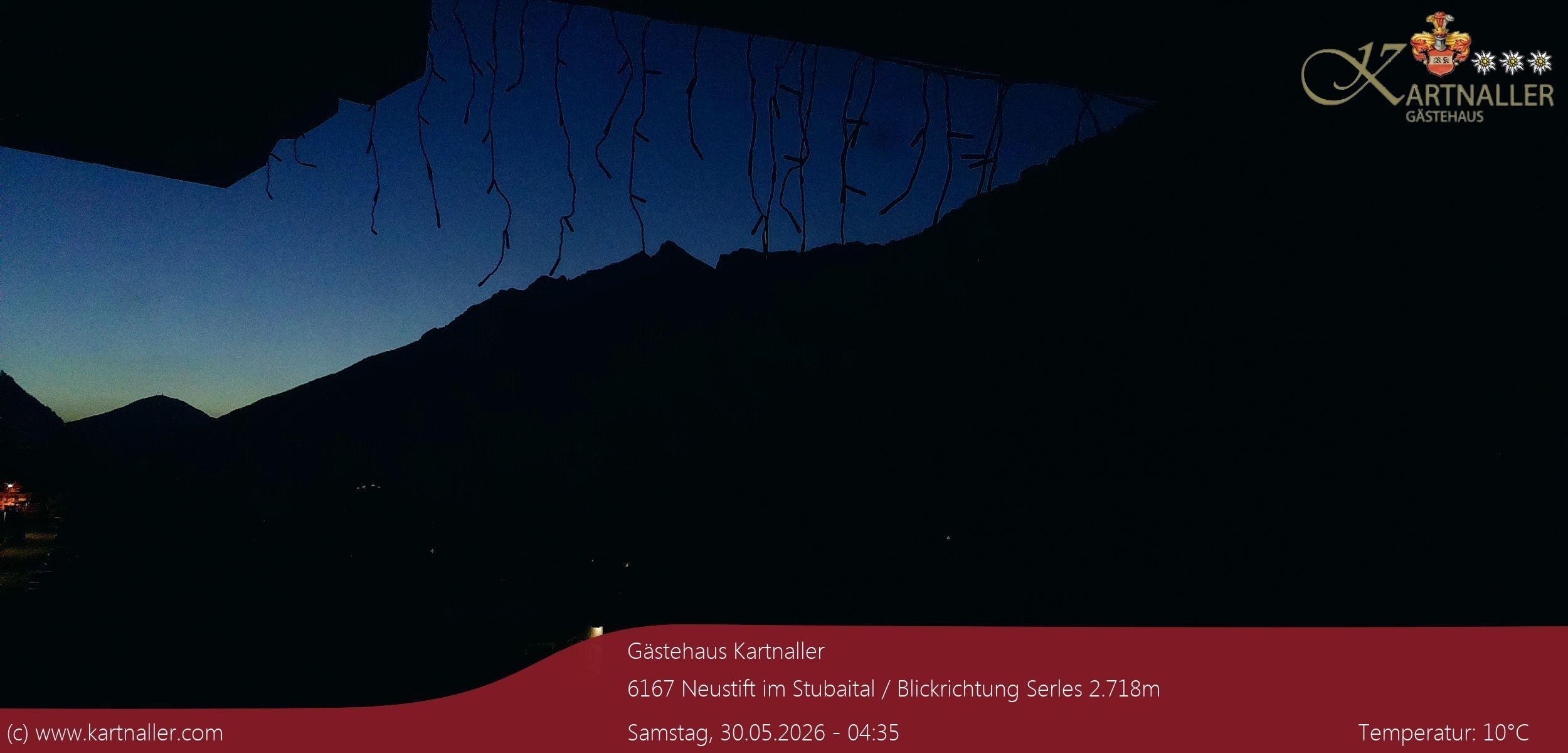 Archived image Webcam View to Neustift and Serles