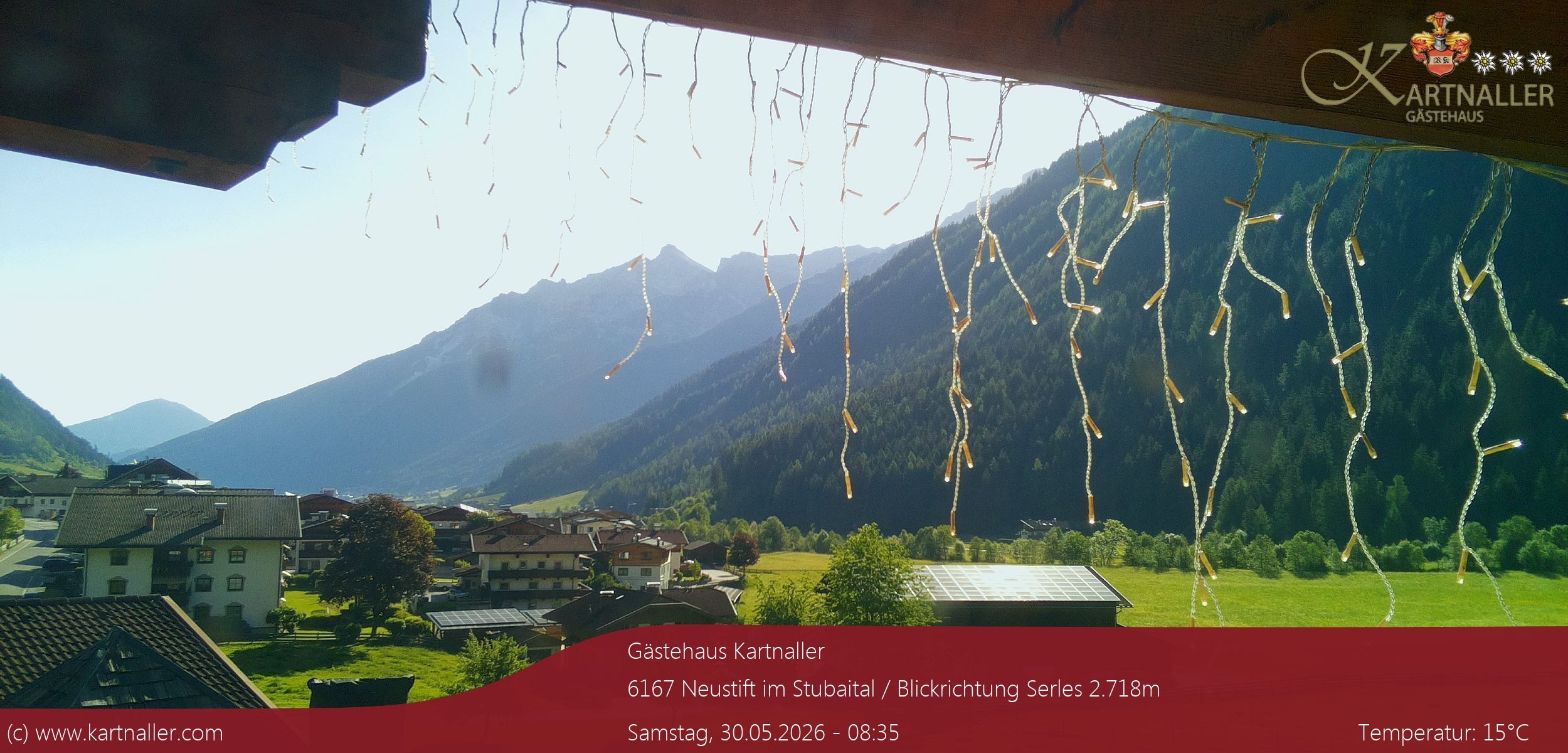 Archived image Webcam View to Neustift and Serles