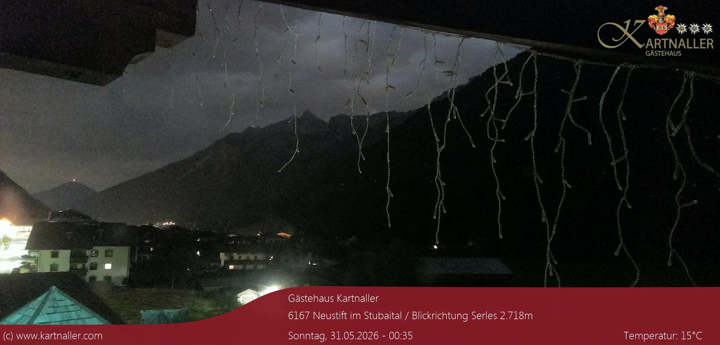 Archiv Foto Webcam Blick Neustift und Serles / Stubaital