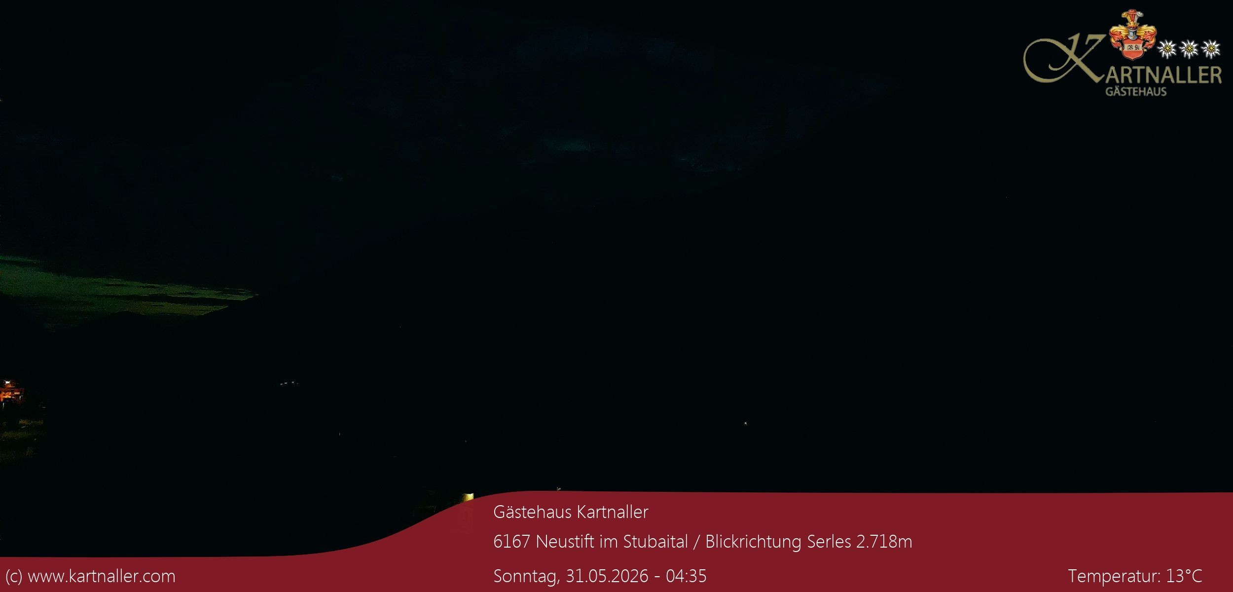 Archiv Foto Webcam Blick Neustift und Serles / Stubaital