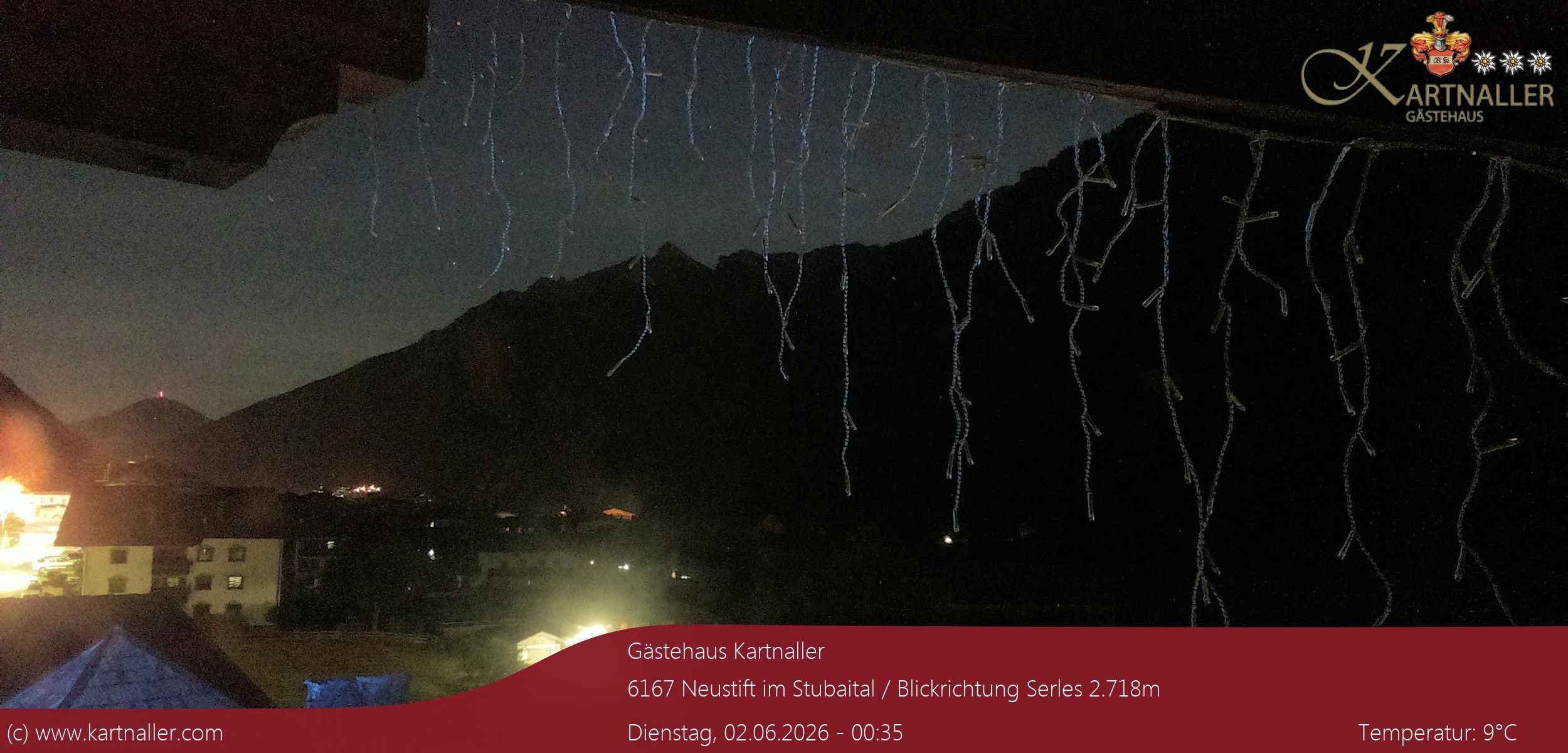 Archiv Foto Webcam Blick Neustift und Serles / Stubaital