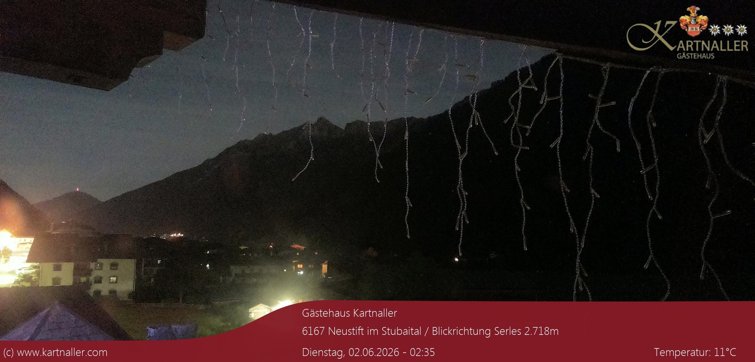 Archiv Foto Webcam Blick Neustift und Serles / Stubaital