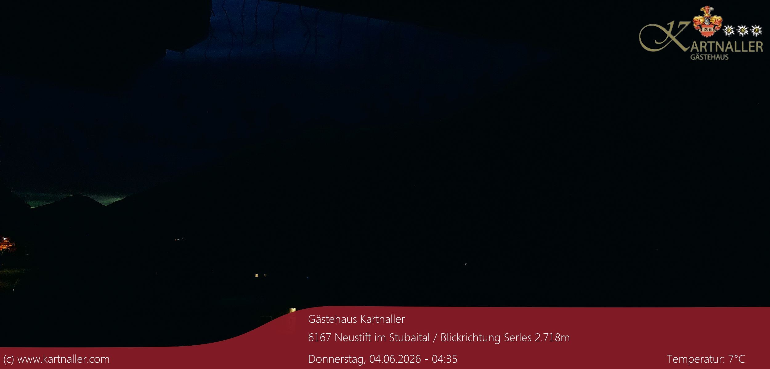 Archiv Foto Webcam Blick Neustift und Serles / Stubaital