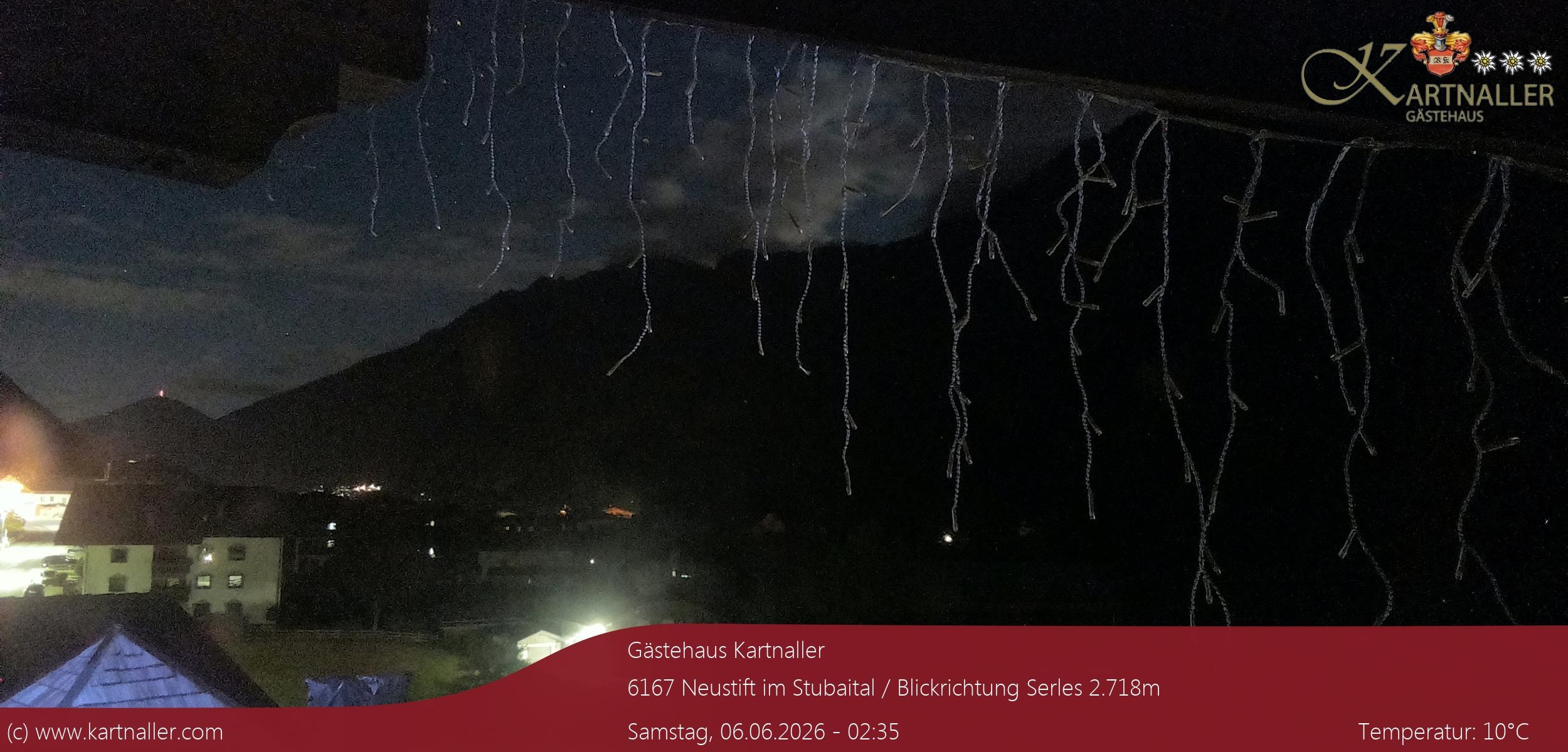 Archived image Webcam View to Neustift and Serles