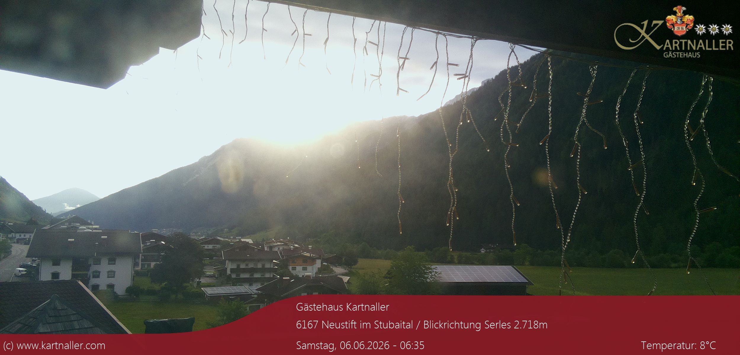 Archived image Webcam View to Neustift and Serles