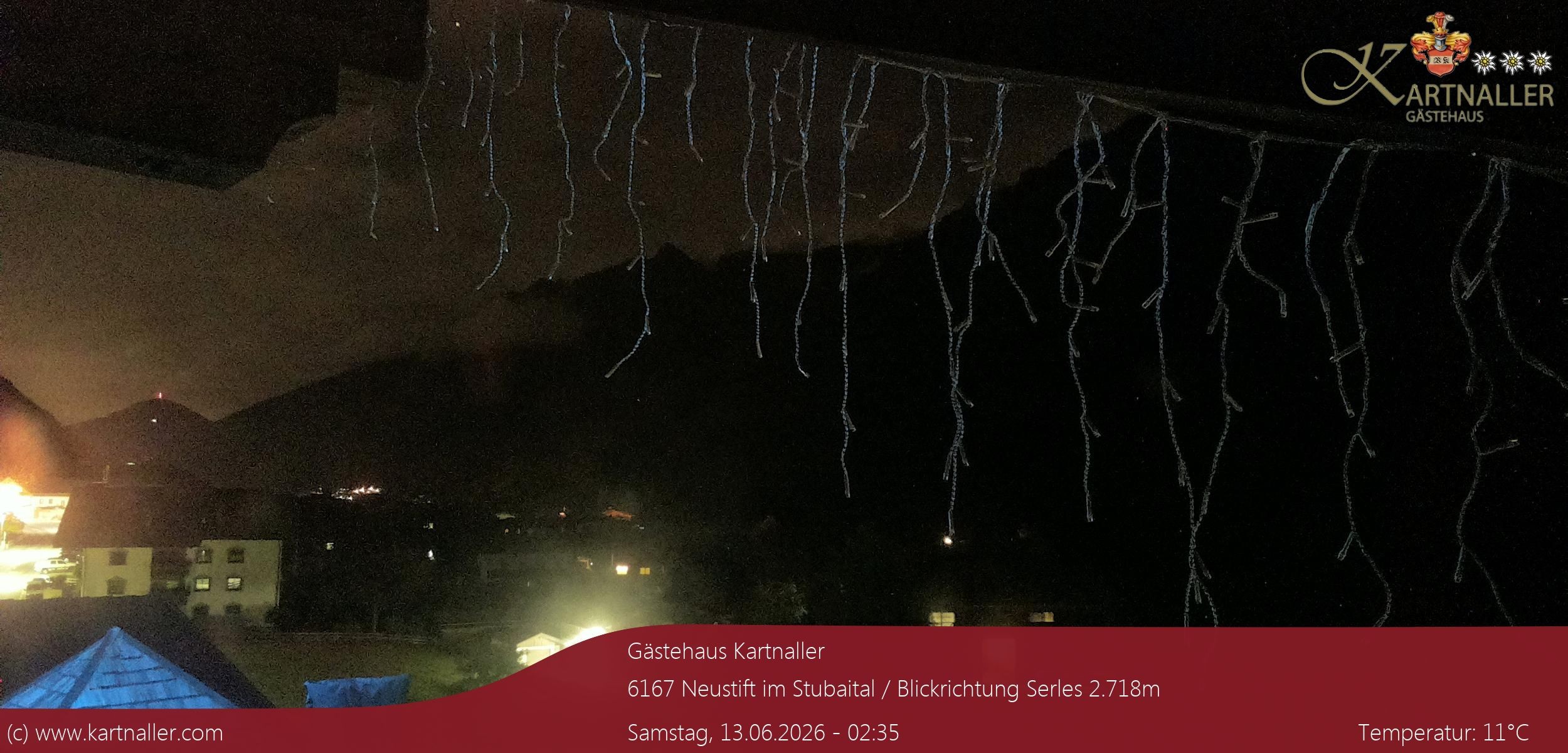Archiv Foto Webcam Blick Neustift und Serles / Stubaital