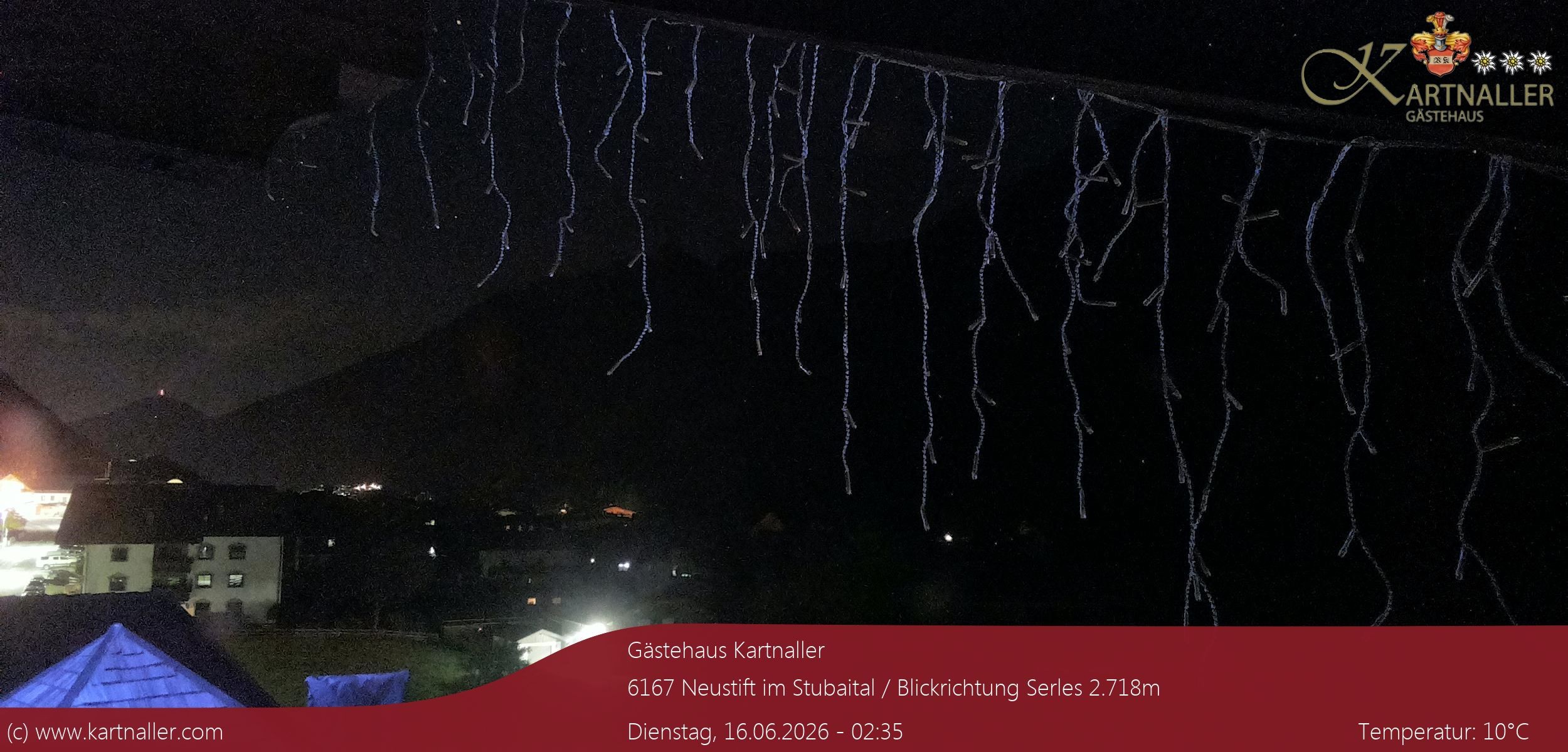 Archiv Foto Webcam Blick Neustift und Serles / Stubaital