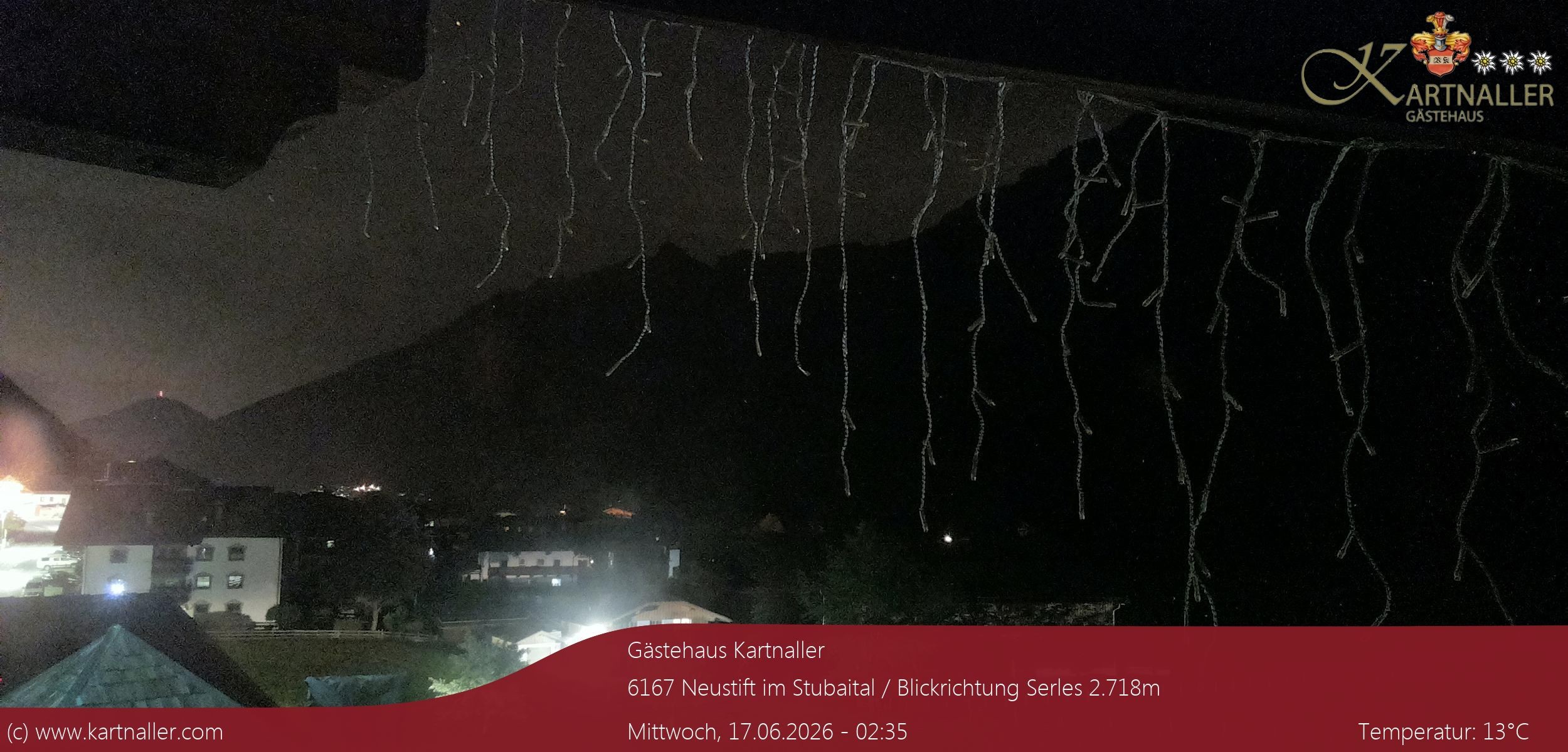 Archived image Webcam View to Neustift and Serles