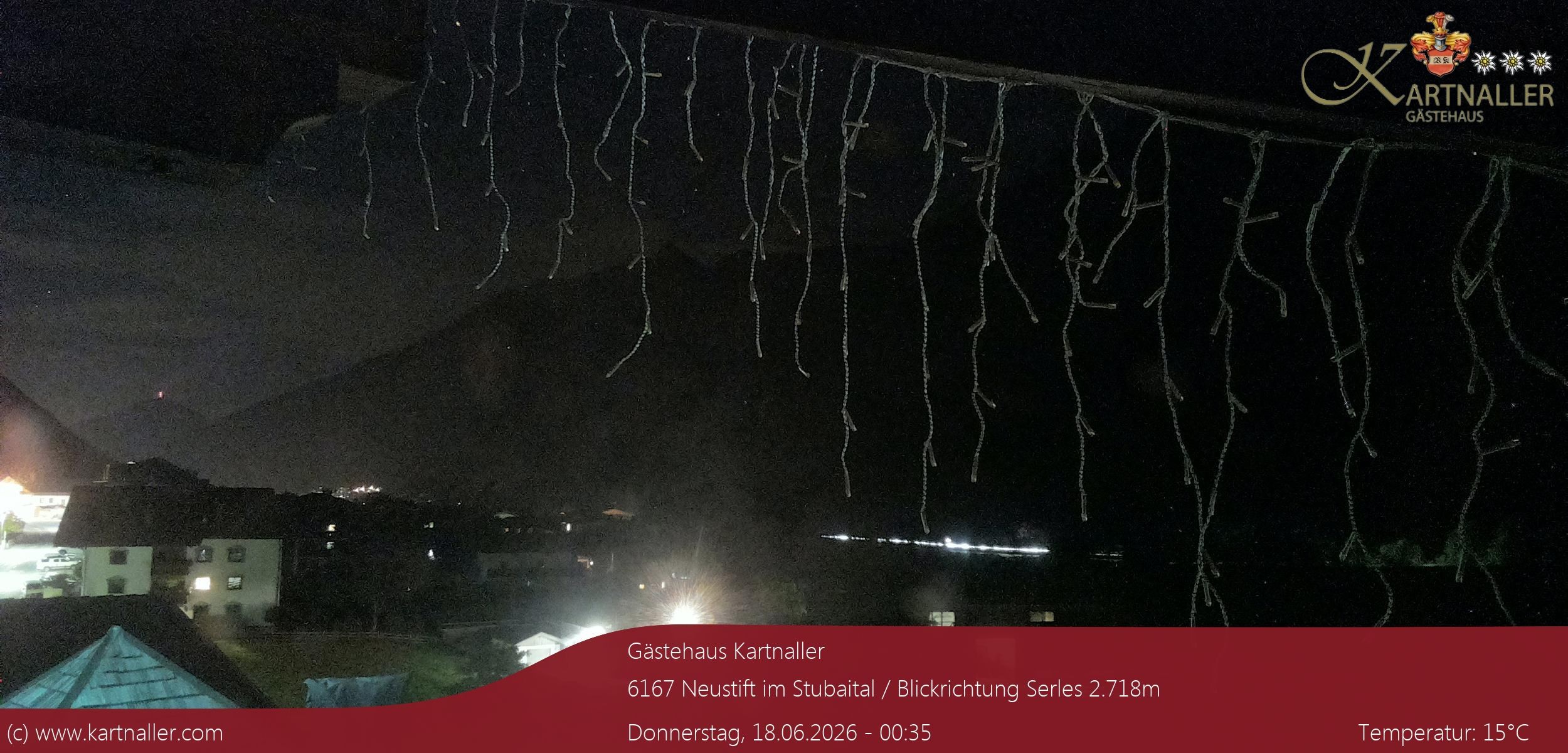 Archived image Webcam View to Neustift and Serles