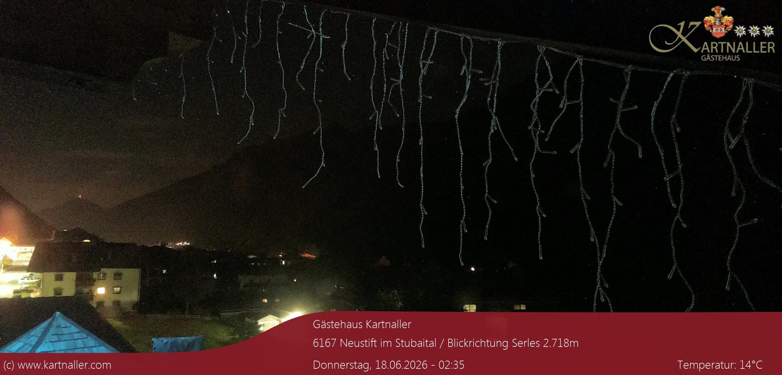 Archiv Foto Webcam Blick Neustift und Serles / Stubaital