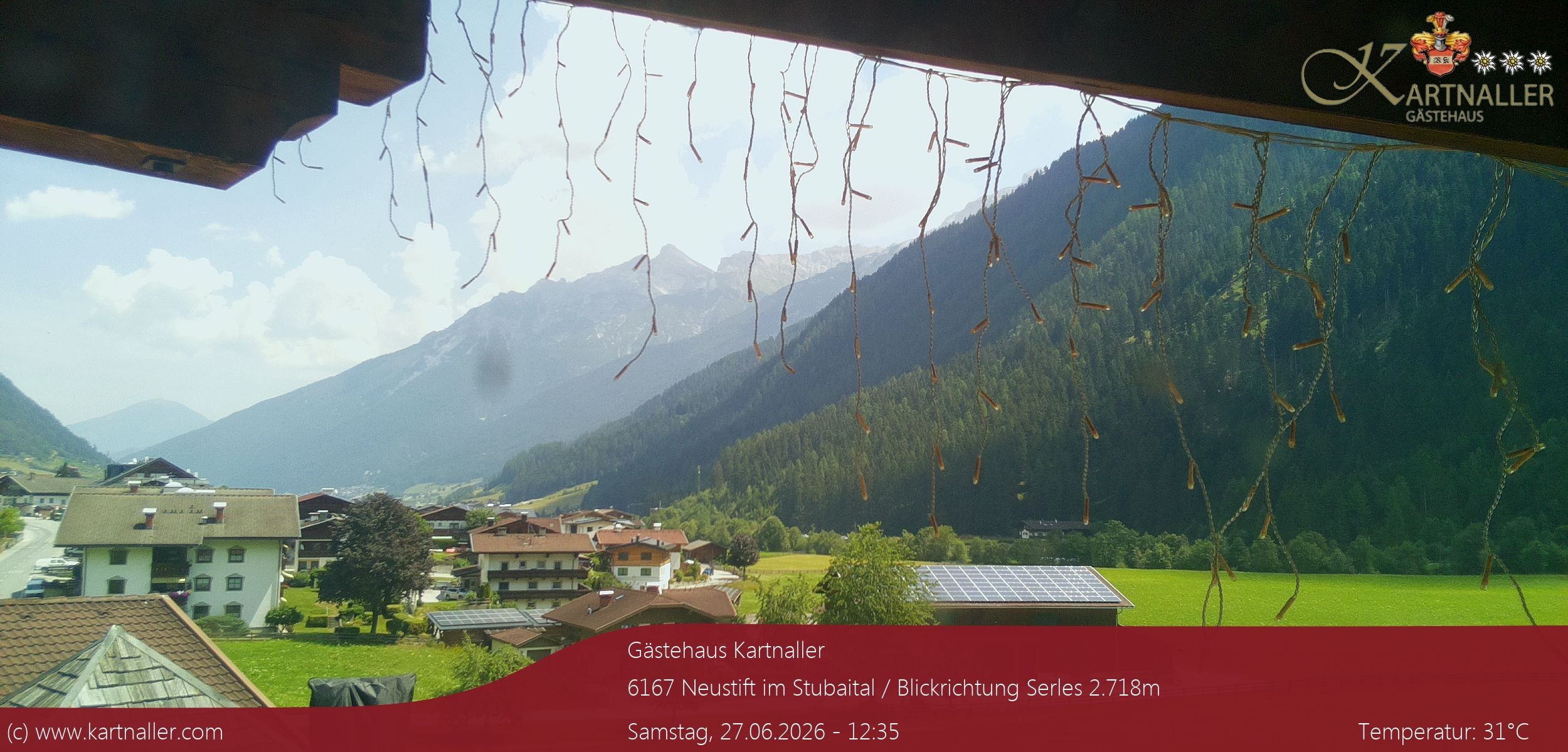 Archiv Foto Webcam Blick Neustift und Serles / Stubaital