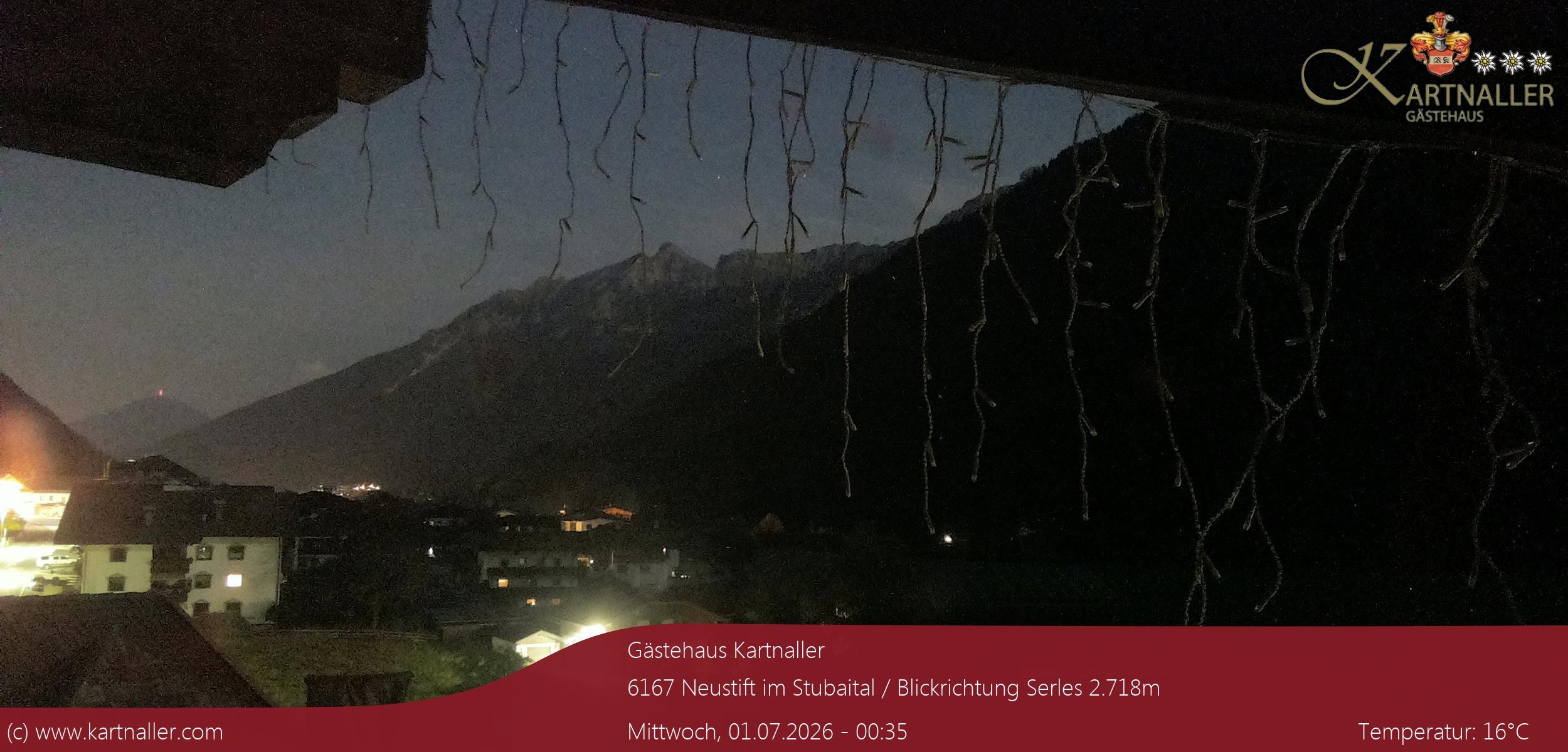 Archiv Foto Webcam Blick Neustift und Serles / Stubaital