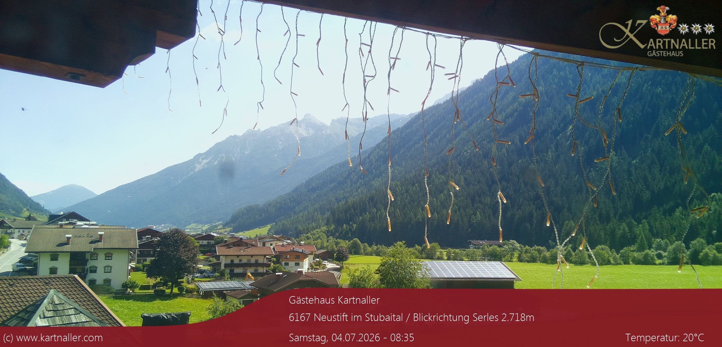 Archived image Webcam View to Neustift and Serles