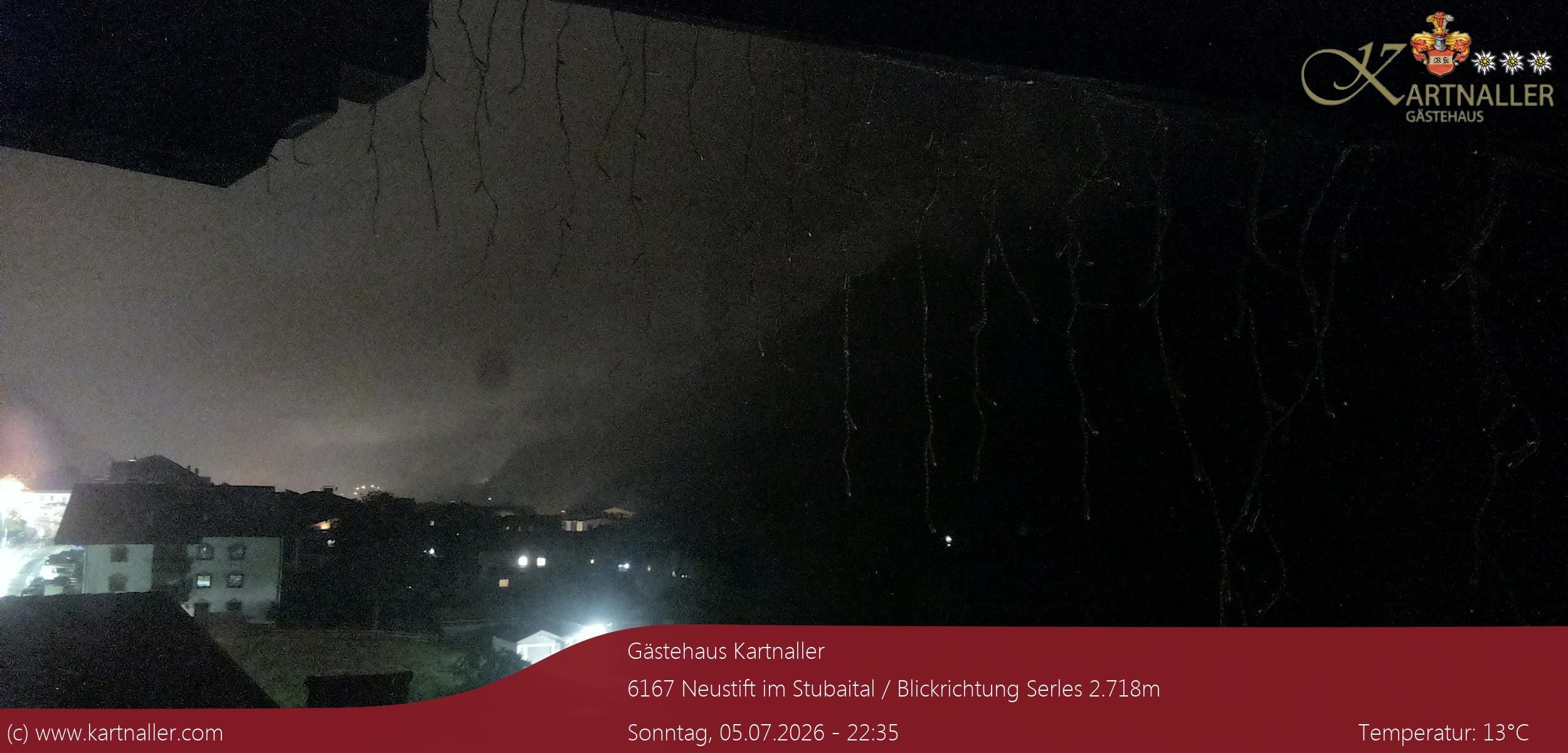 Archived image Webcam View to Neustift and Serles