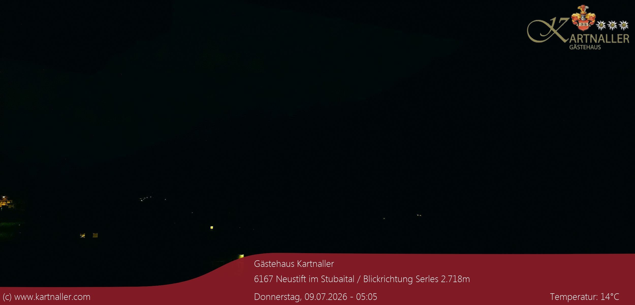 Archiv Foto Webcam Blick Neustift und Serles / Stubaital