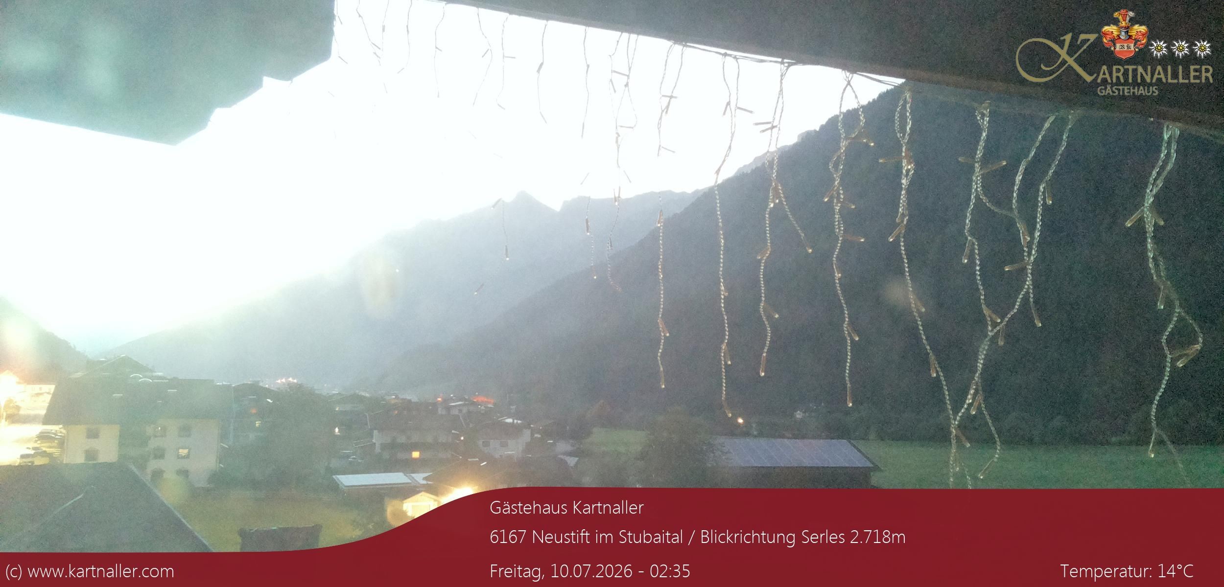 Archived image Webcam View to Neustift and Serles