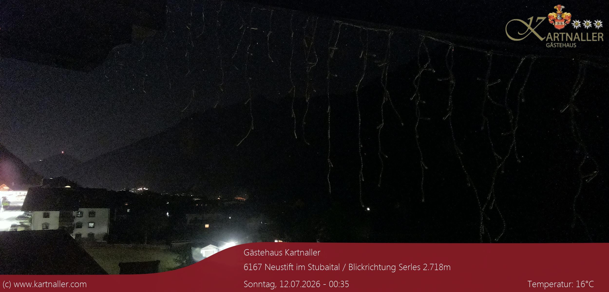 Archived image Webcam View to Neustift and Serles