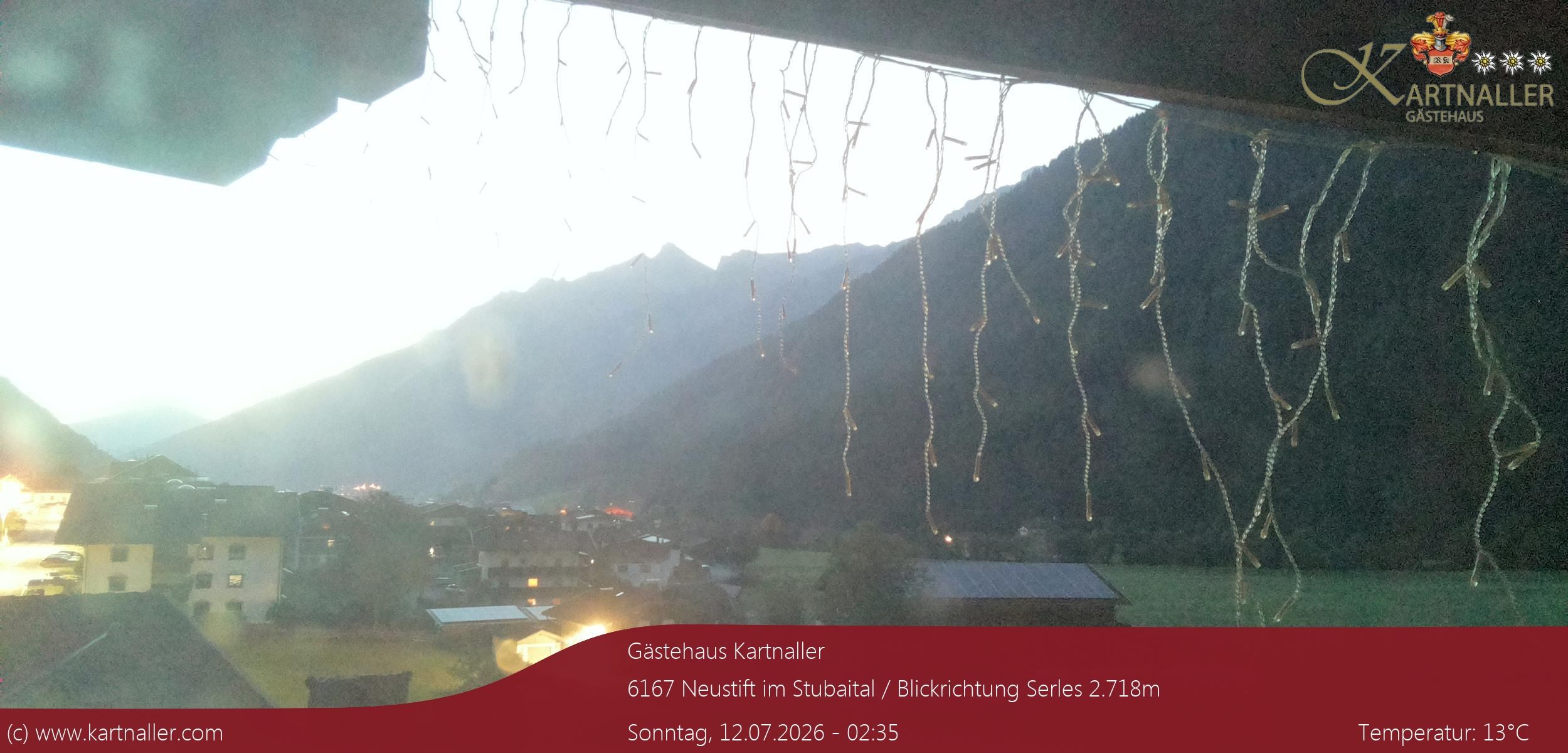 Archived image Webcam View to Neustift and Serles