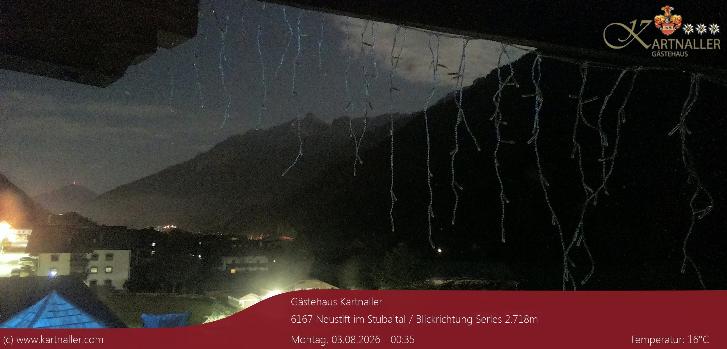 Archived image Webcam View to Neustift and Serles