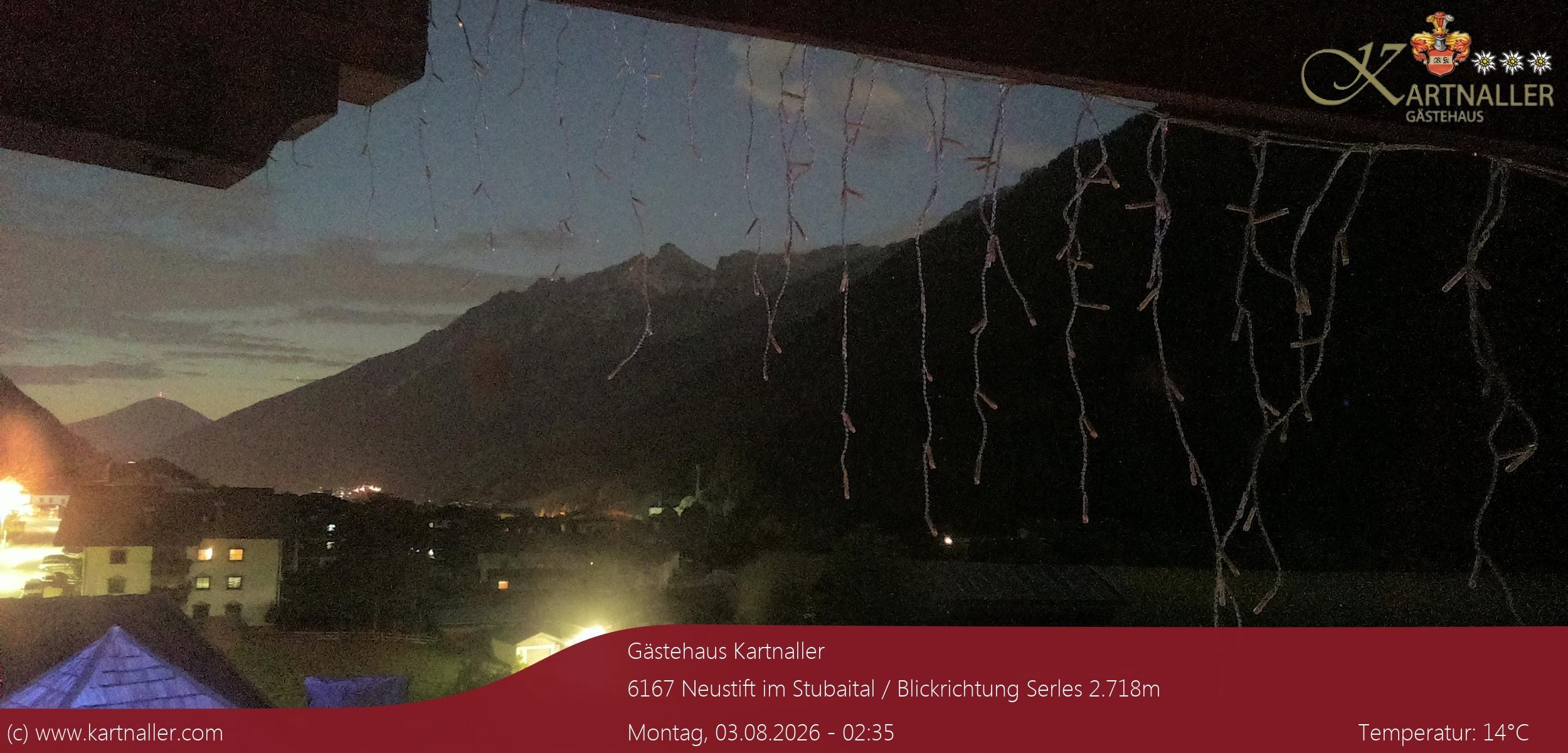 Archived image Webcam View to Neustift and Serles