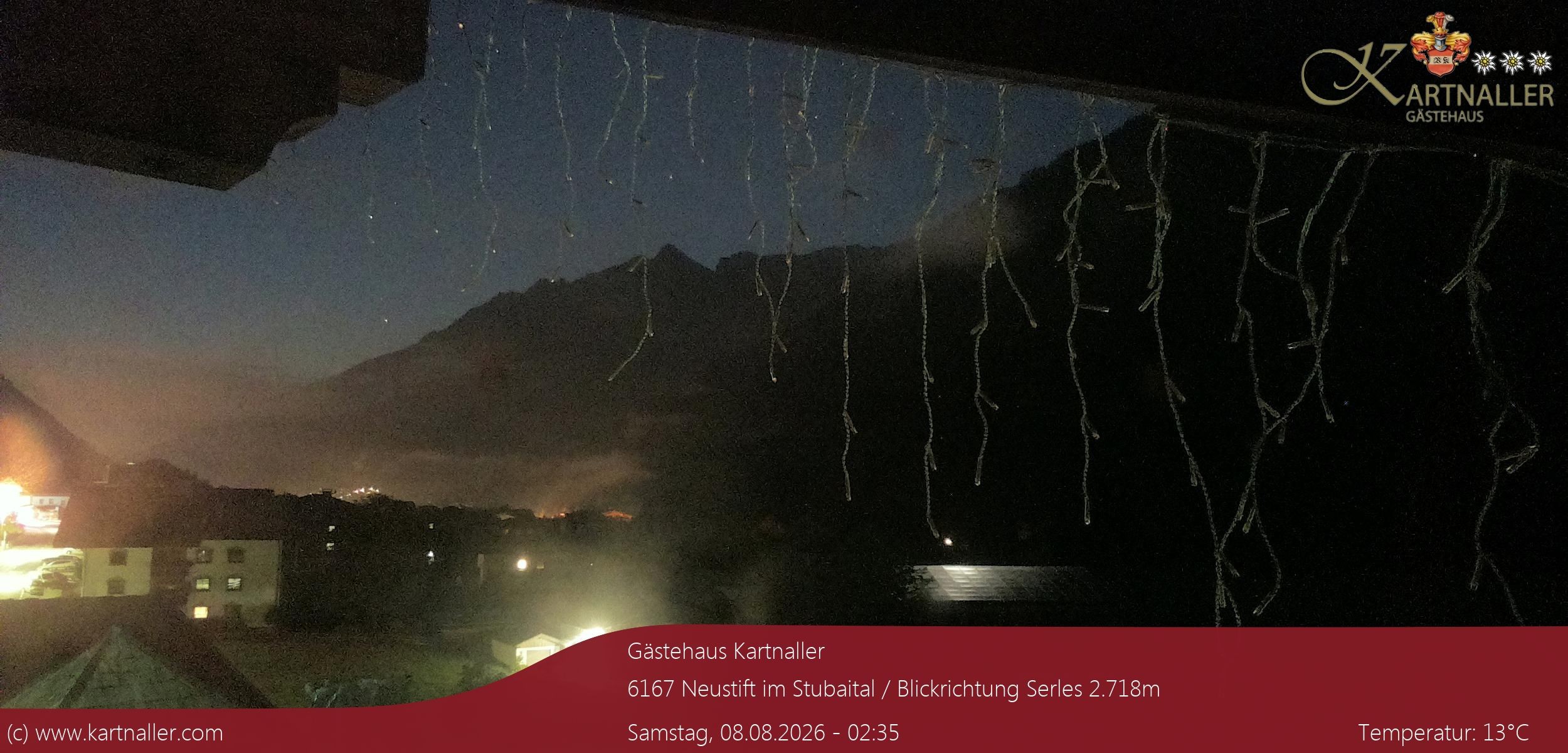 Archiv Foto Webcam Blick Neustift und Serles / Stubaital