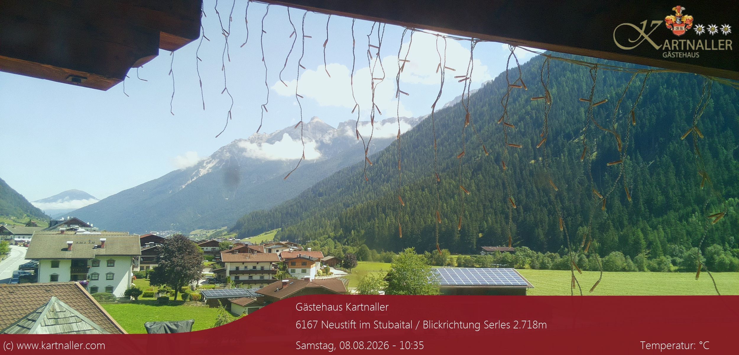 Archived image Webcam View to Neustift and Serles