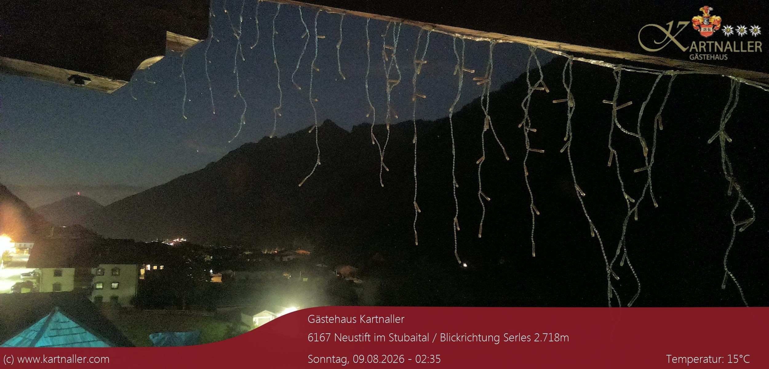 Archiv Foto Webcam Blick Neustift und Serles / Stubaital